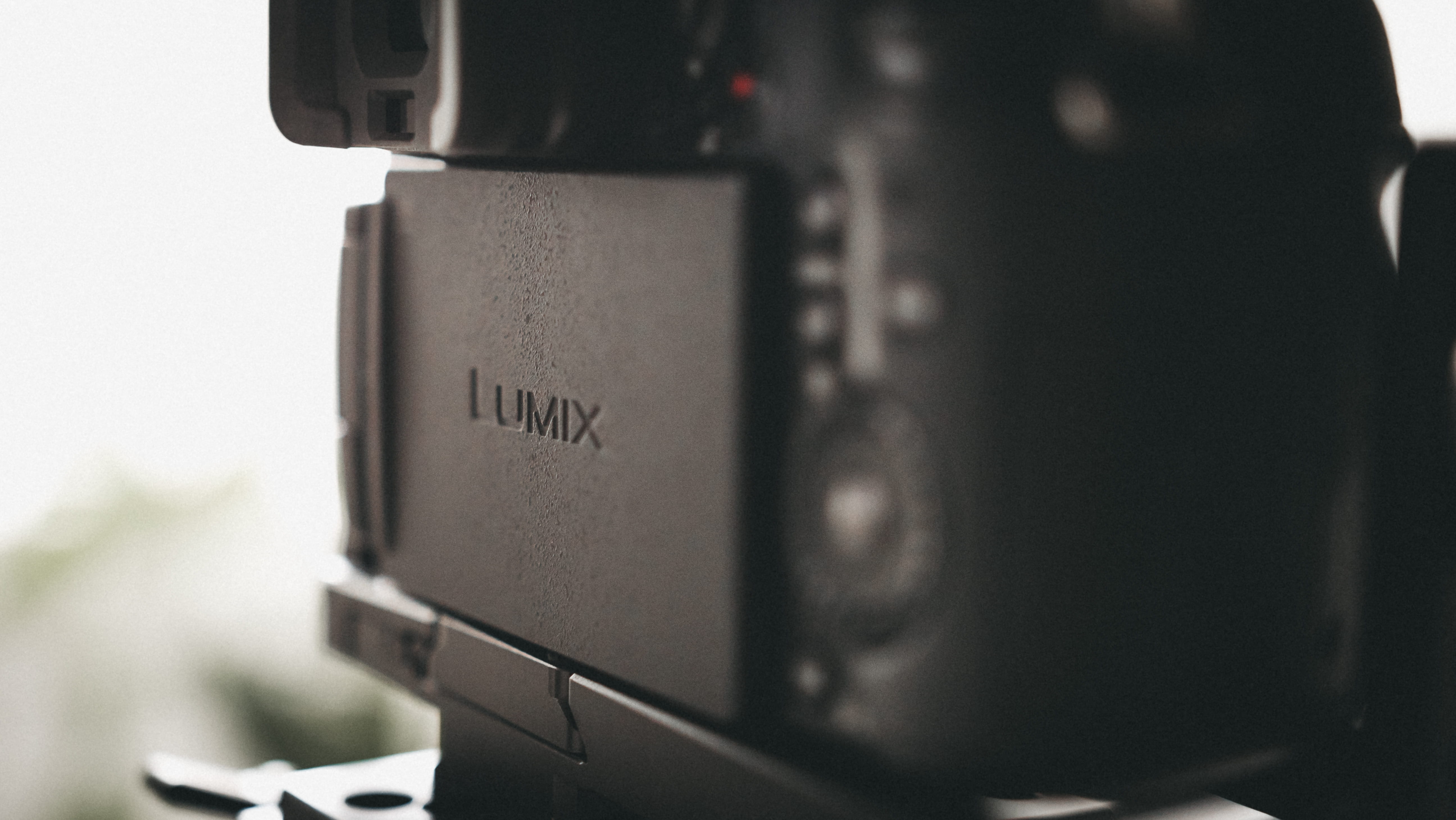black color, industry, lumix, film industry, indoors, camera - photographic equipment, lumixgh4, equipment, photography themes, home video camera, close-up, HD Wallpaper