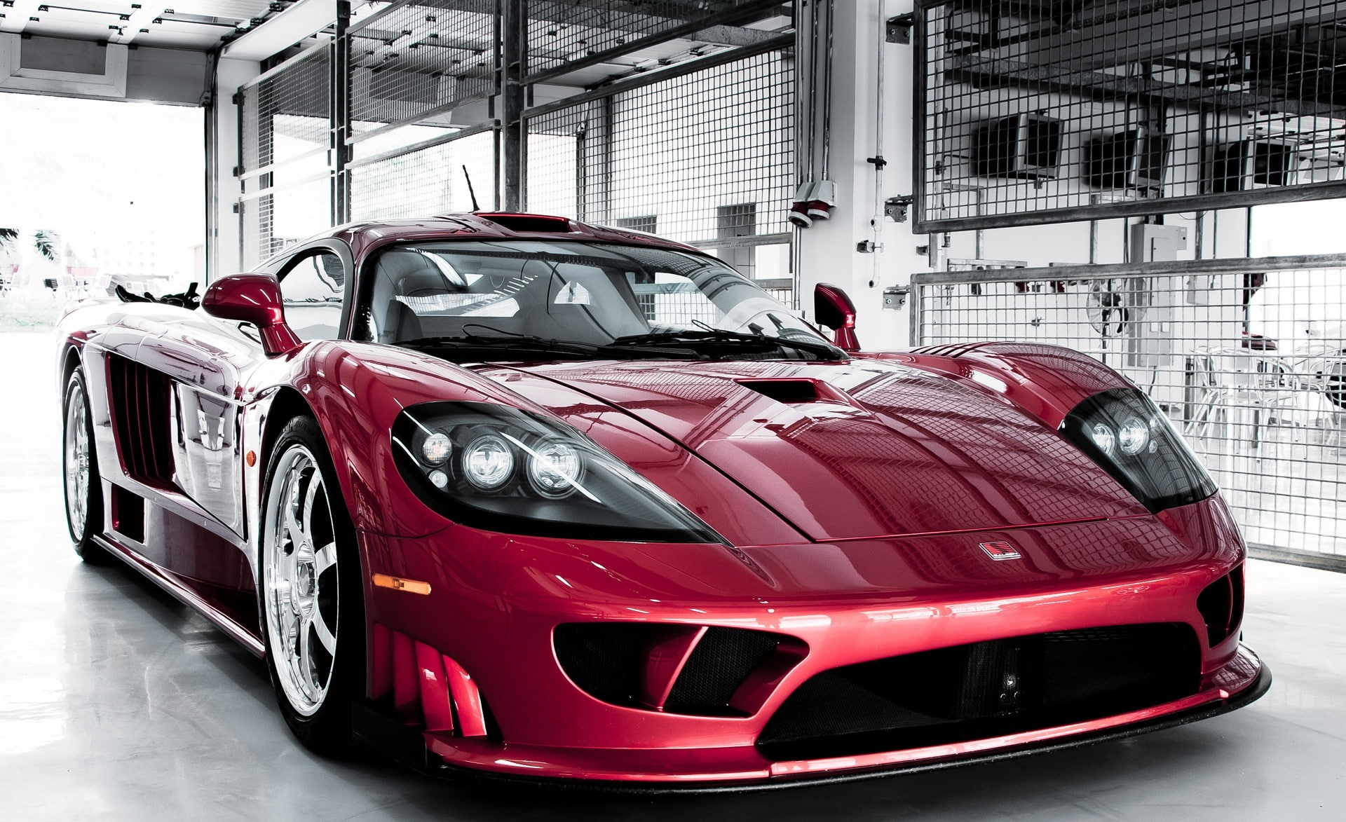 automobile industry, Turbo, transportation, industry, parking lot, Twin, retail, Cars, Supercars, luxury, wealth, land vehicle, 1080P, no people, indoors, HD Wallpaper