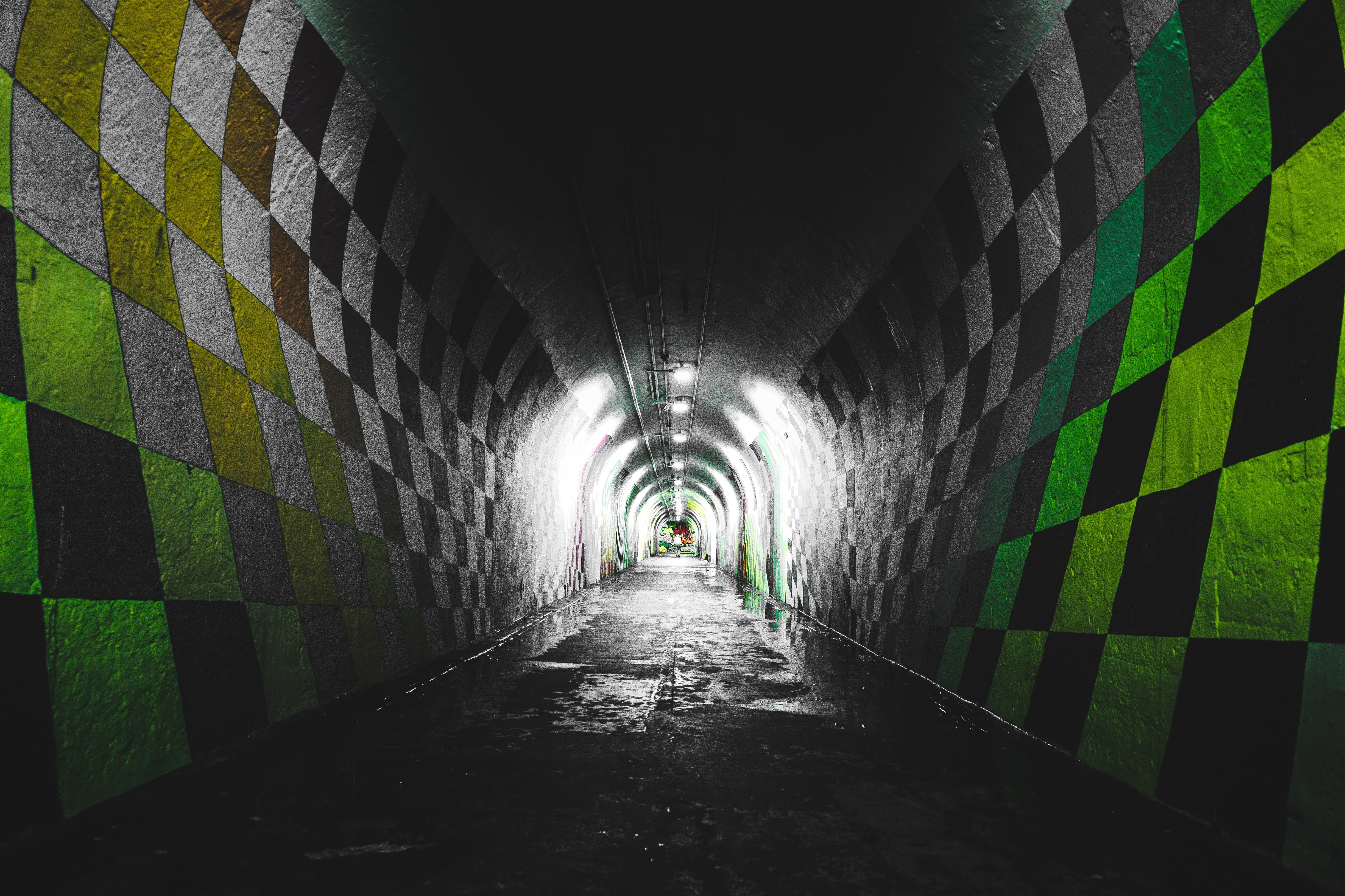 checkered, long, built structure, walkway, uptown, 4K, painted, underground walkway, the way forward, illuminated, vanishing point, lighting equipment, HD Wallpaper