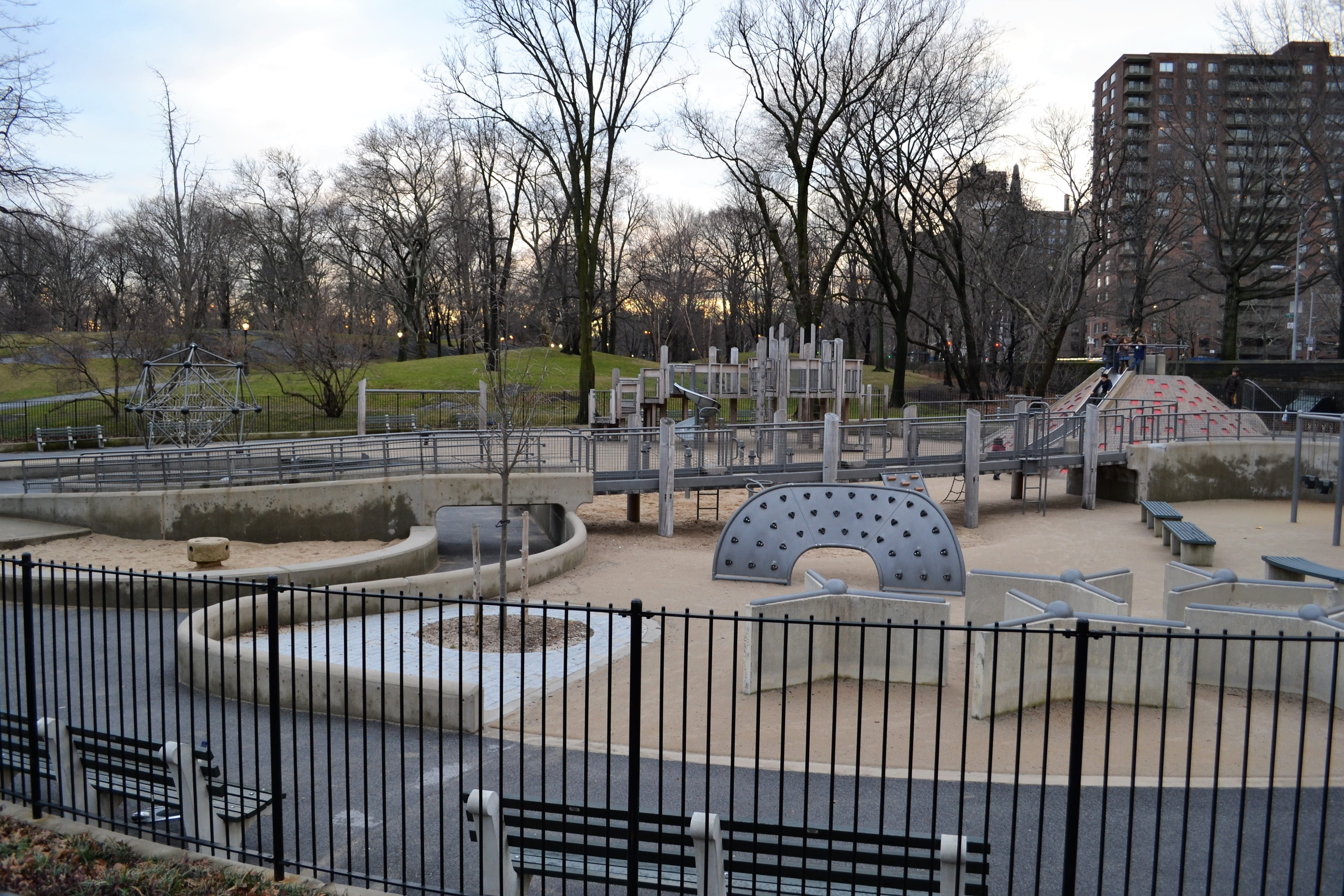 barrier, 4K, cpw, slide, gate, childhood, boundary, together, kid, winter, bare tree, buildings, built structure, sand park, fun, boy, nature, hobby, railing, HD Wallpaper