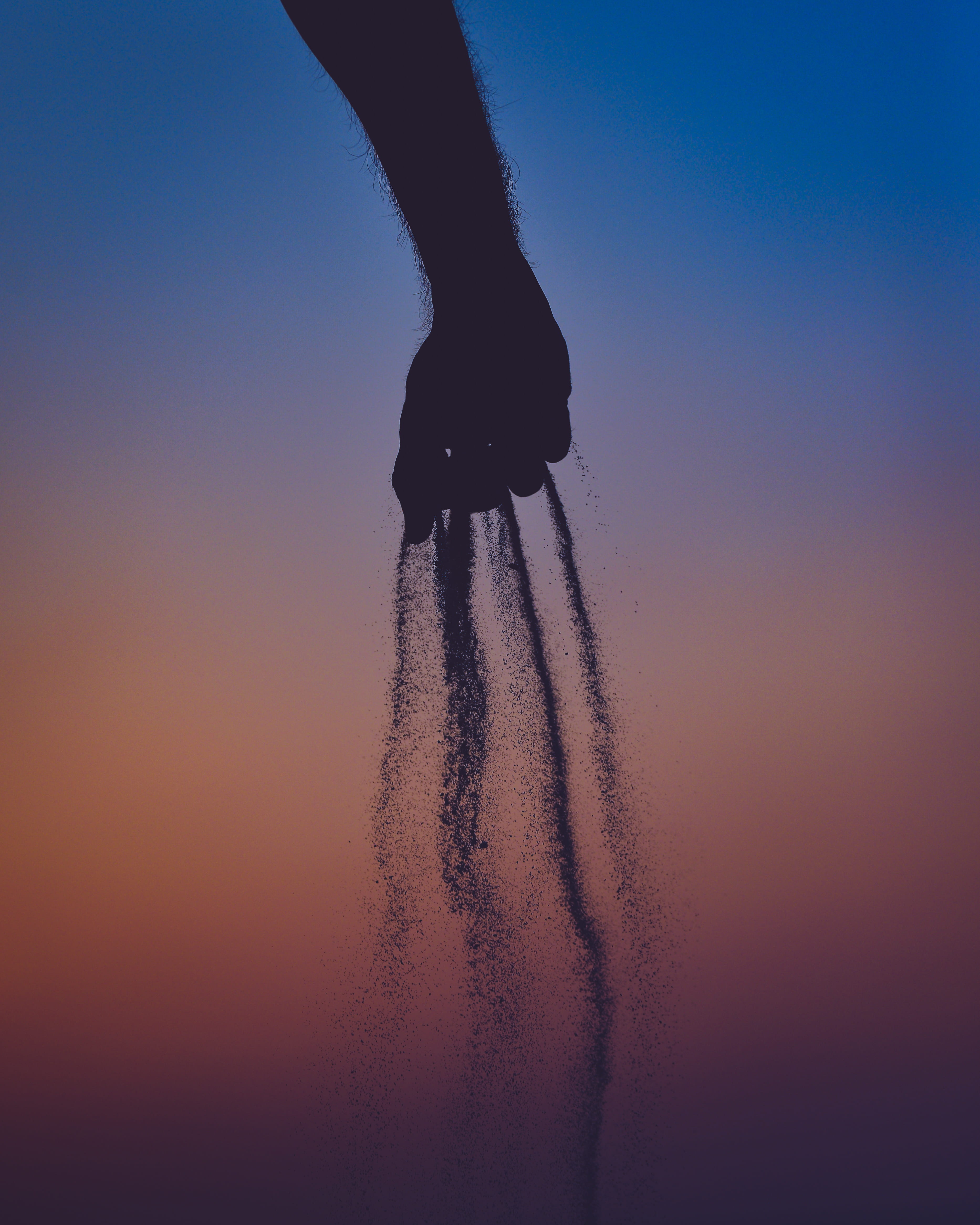 sand, motion, real people, photo, mid-air, splashing, low section, person, silhouette, body part, sea, human body part, sky, nature, unrecognizable person, Phone HD Wallpaper