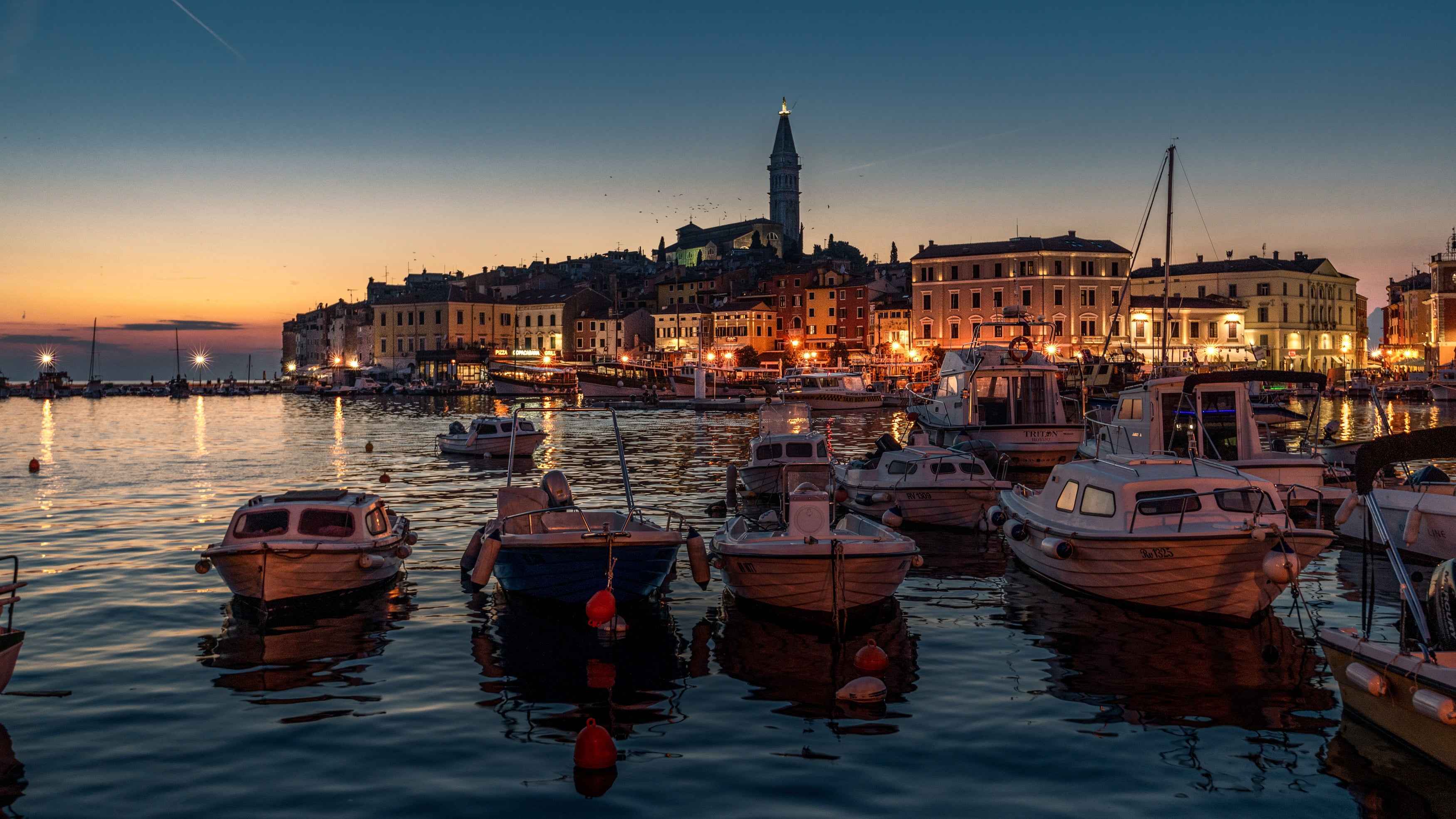 home, 2K, lights, the city, boats, Croatia, Rovinj, lighting, building, sea, night, harbour, HD Wallpaper
