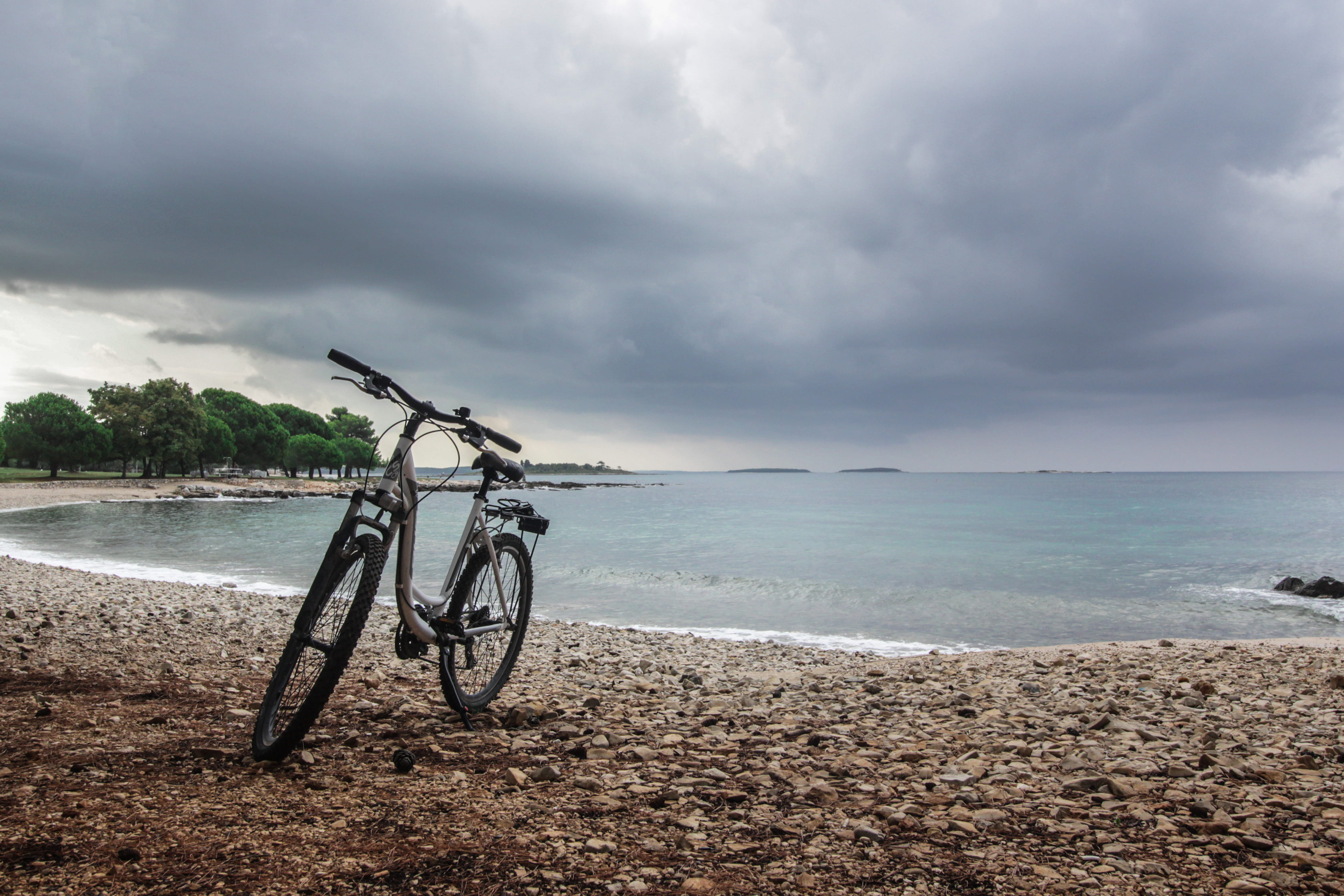 istria county, tranquil scene, 4K, sea, pebble beach, travel, croatia, moody, sand, beach, horizon over water, day, outdoors, summer, coast, biking, exploration, HD Wallpaper