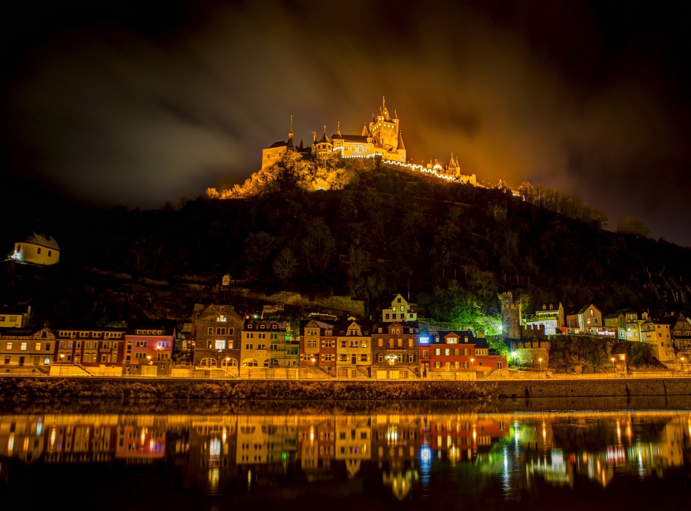 Lights, cloud - sky, building exterior, Travel, building, City, illuminated, architecture, spirituality, Castle, travel destinations, sky, religion, stan, HD Wallpaper