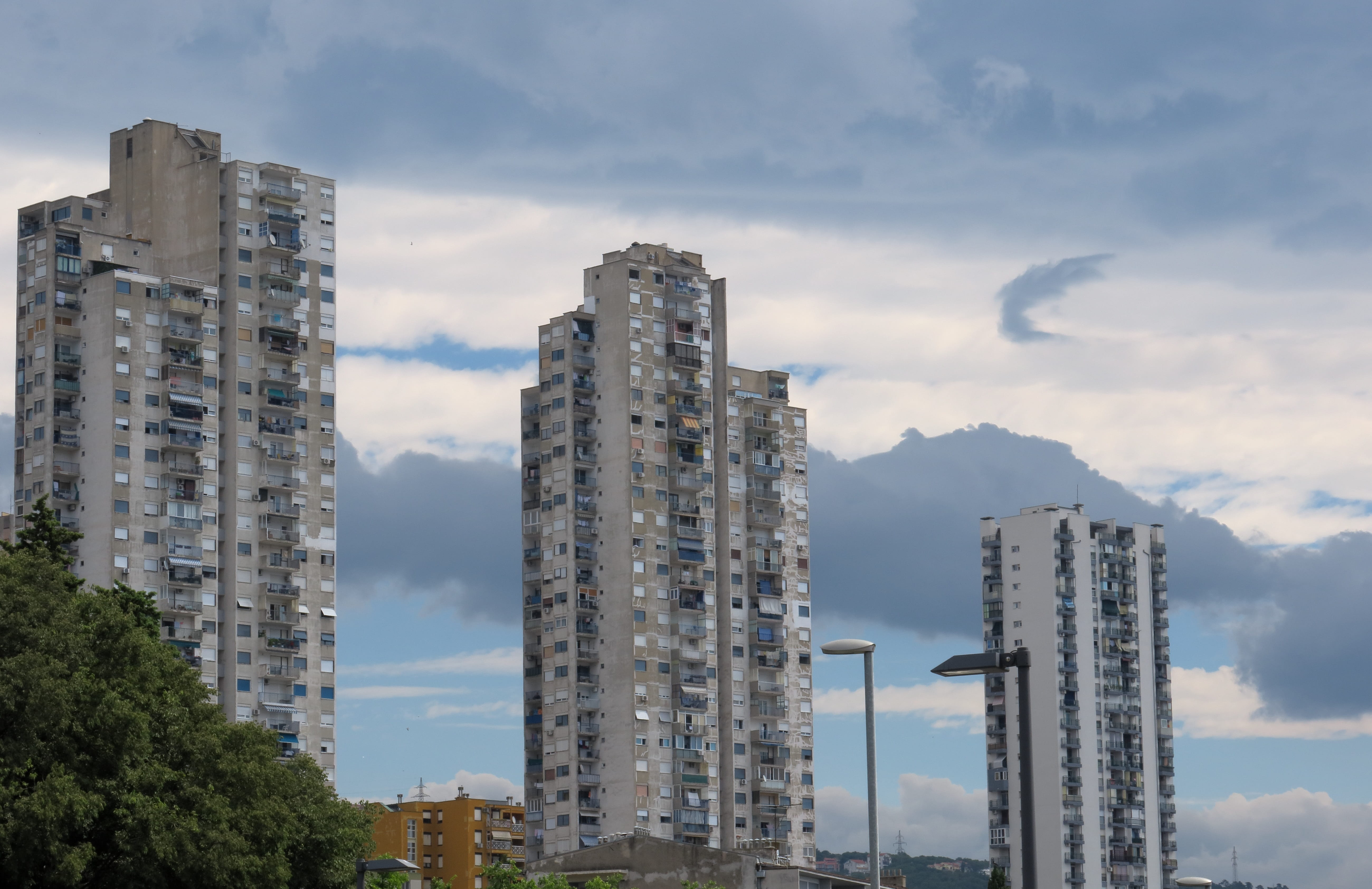 development, modern, city, building, no people, architecture, skyscraper, cloud - sky, residential district, built structure, construction industry, 5K, HD Wallpaper