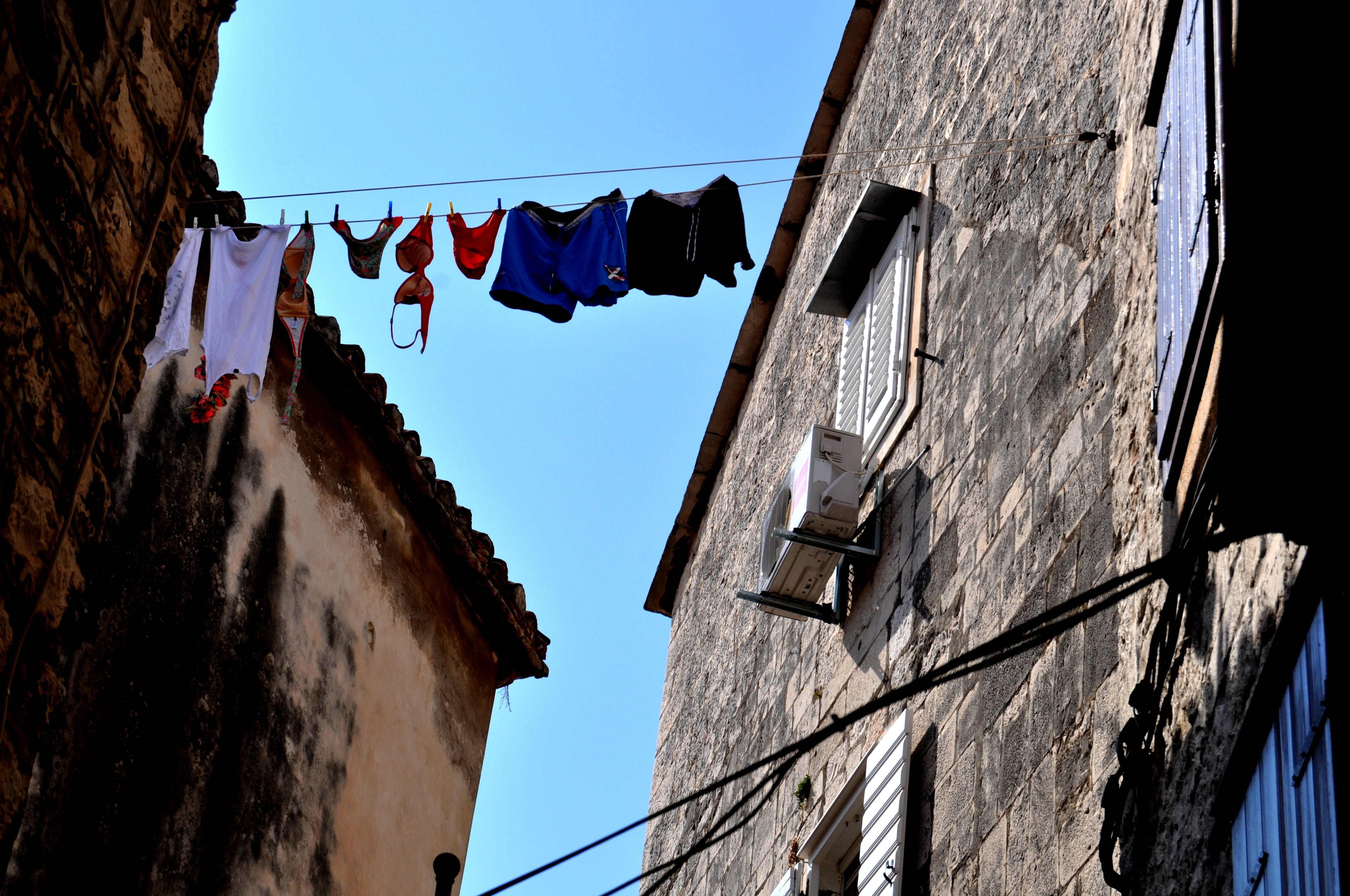 window, sky, street, wall - building feature, dalmatian way of drying laundry, built Structure, travel, Dalmatian, town, day, Drying, croatia, 4K, textile, HD Wallpaper