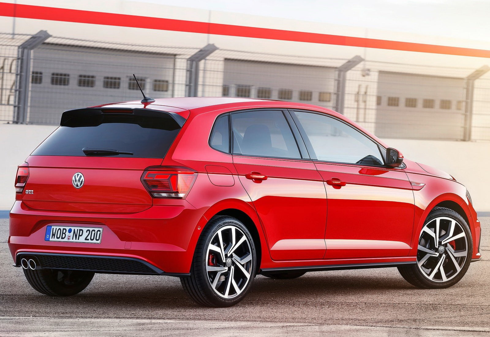 mode of transportation, built structure, gti, 720P, polo, outdoors, architecture, land vehicle, side view, wheel, no people, reflection, transportation, HD Wallpaper