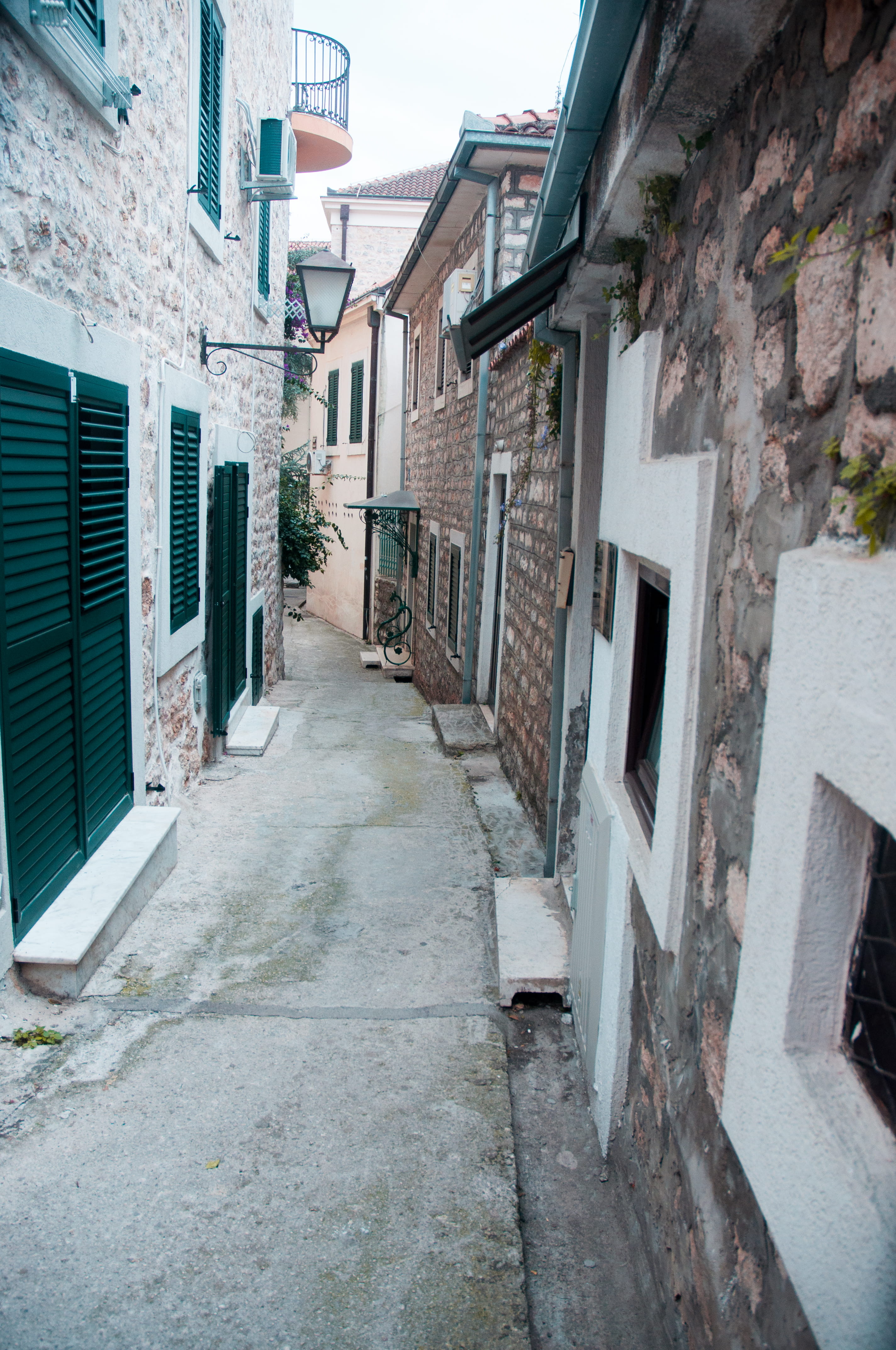 no people, town, staircase, street, nature, montenegro, building, alley, window, day, outdoors, direction, house, building exterior, herceg novi, architecture, Phone HD Wallpaper