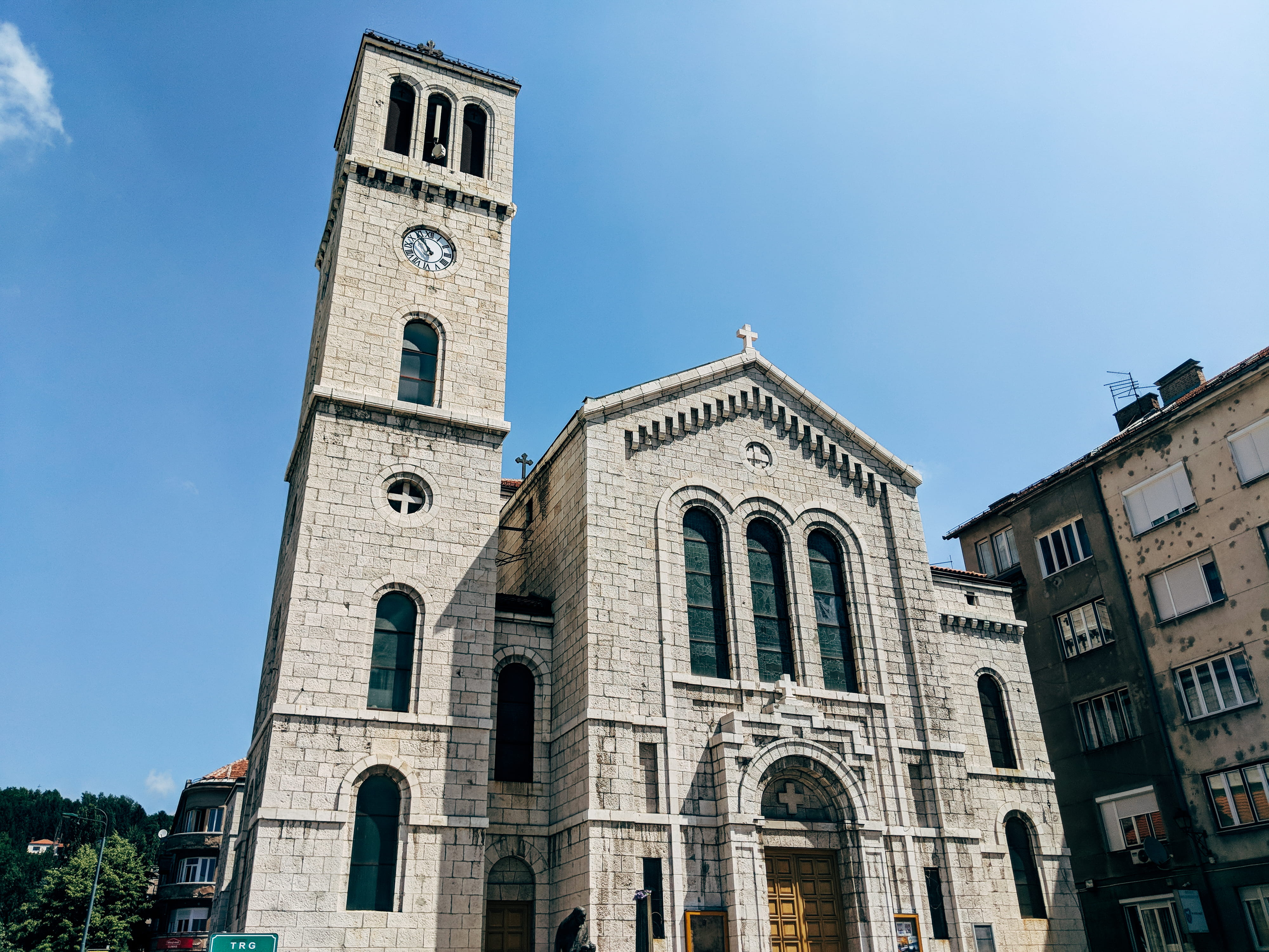 low angle view, spirituality, the past, steeple, 4K, day, blue sky, city, building exterior, place of worship, clock tower, bosnia, sky, clock, sarajewo, HD Wallpaper