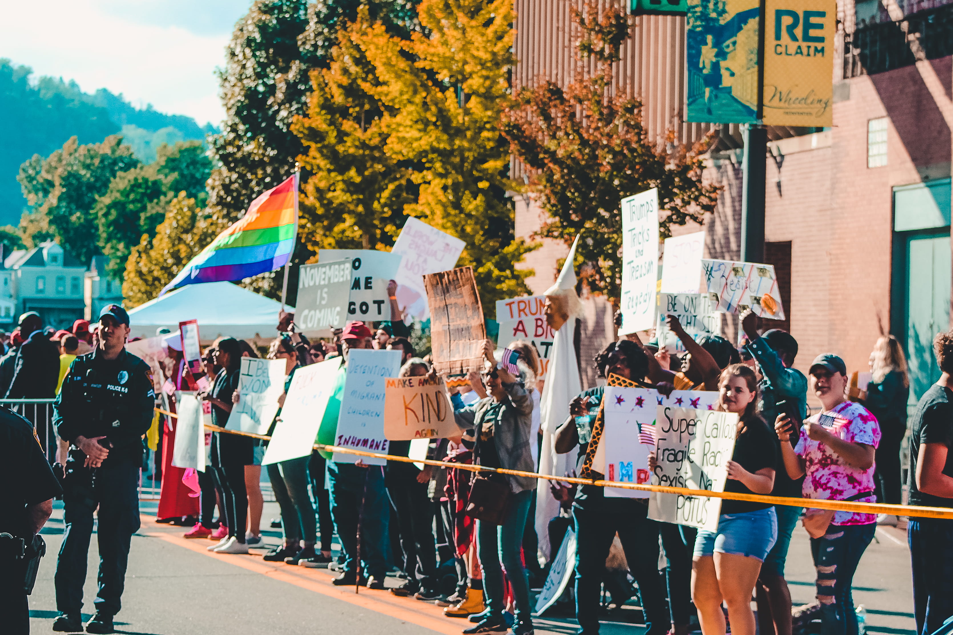 protest, man, demonstration, group of people, group, architecture, posters, walking, men, signs, city life, action, large group of people, 2K, built structure, HD Wallpaper