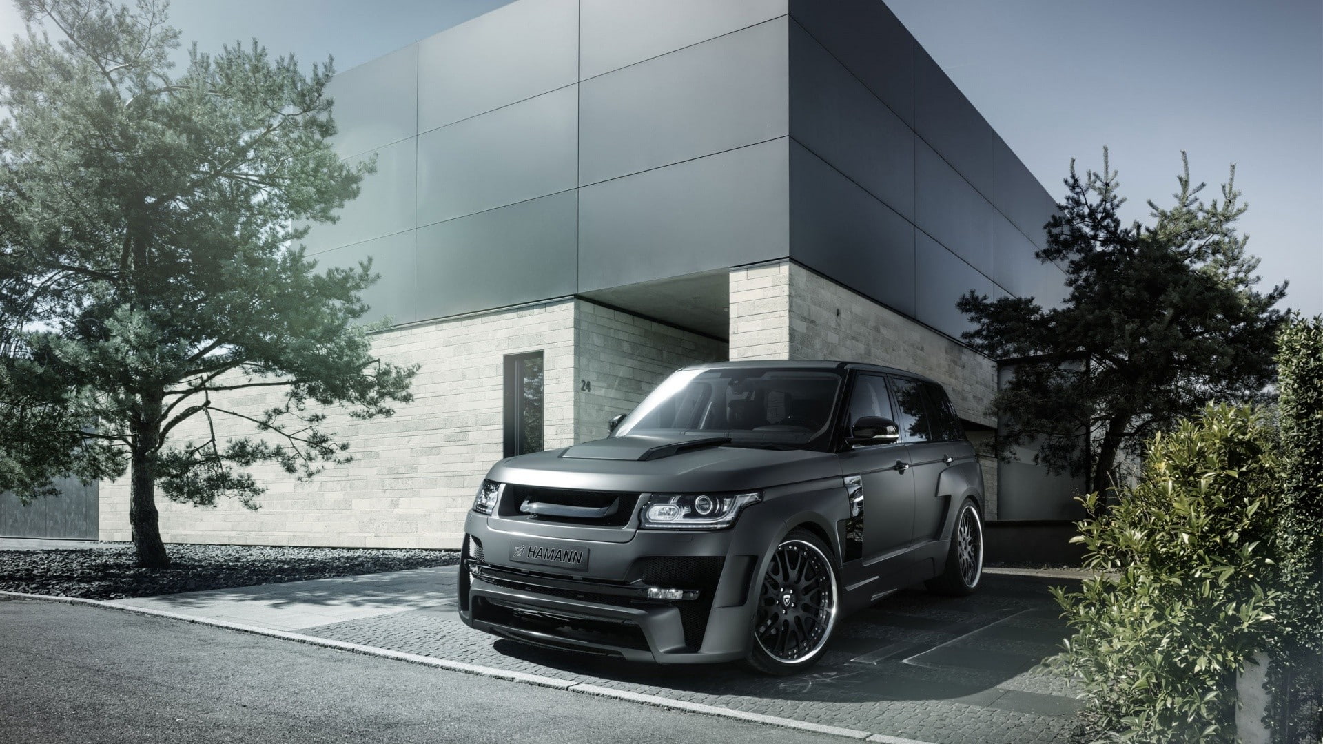 black cars, land vehicle, SUV, architecture, vehicle, mode of transportation, city, built structure, Range Rover, 1080P, outdoors, transportation, building, HD Wallpaper