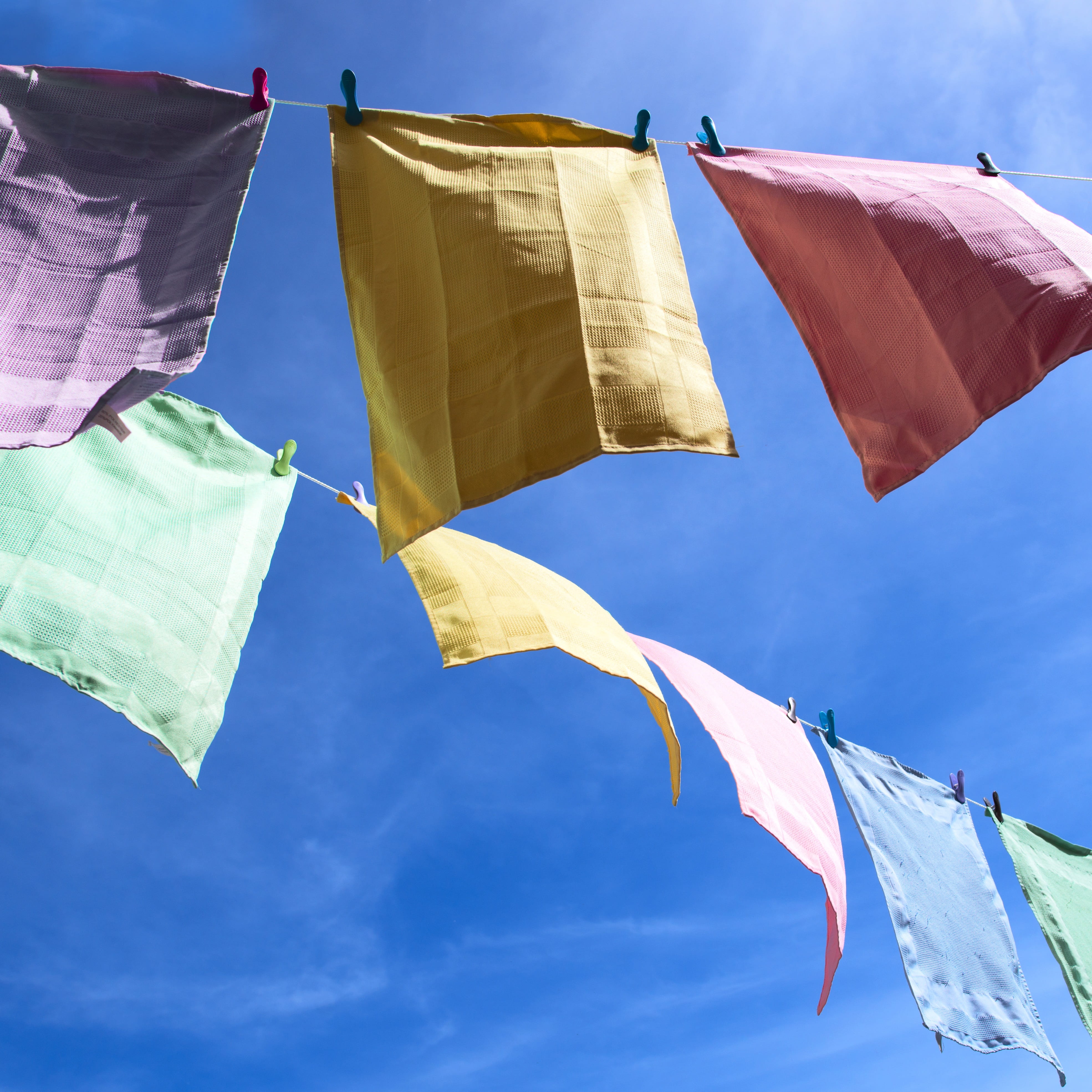 Wind, hanging, Dangle, outdoors, cloud - sky, textile, Linen, low angle view, no people, air, sky, waving, Dry, nature, Sun, patriotism, religion, flag, Phone HD Wallpaper
