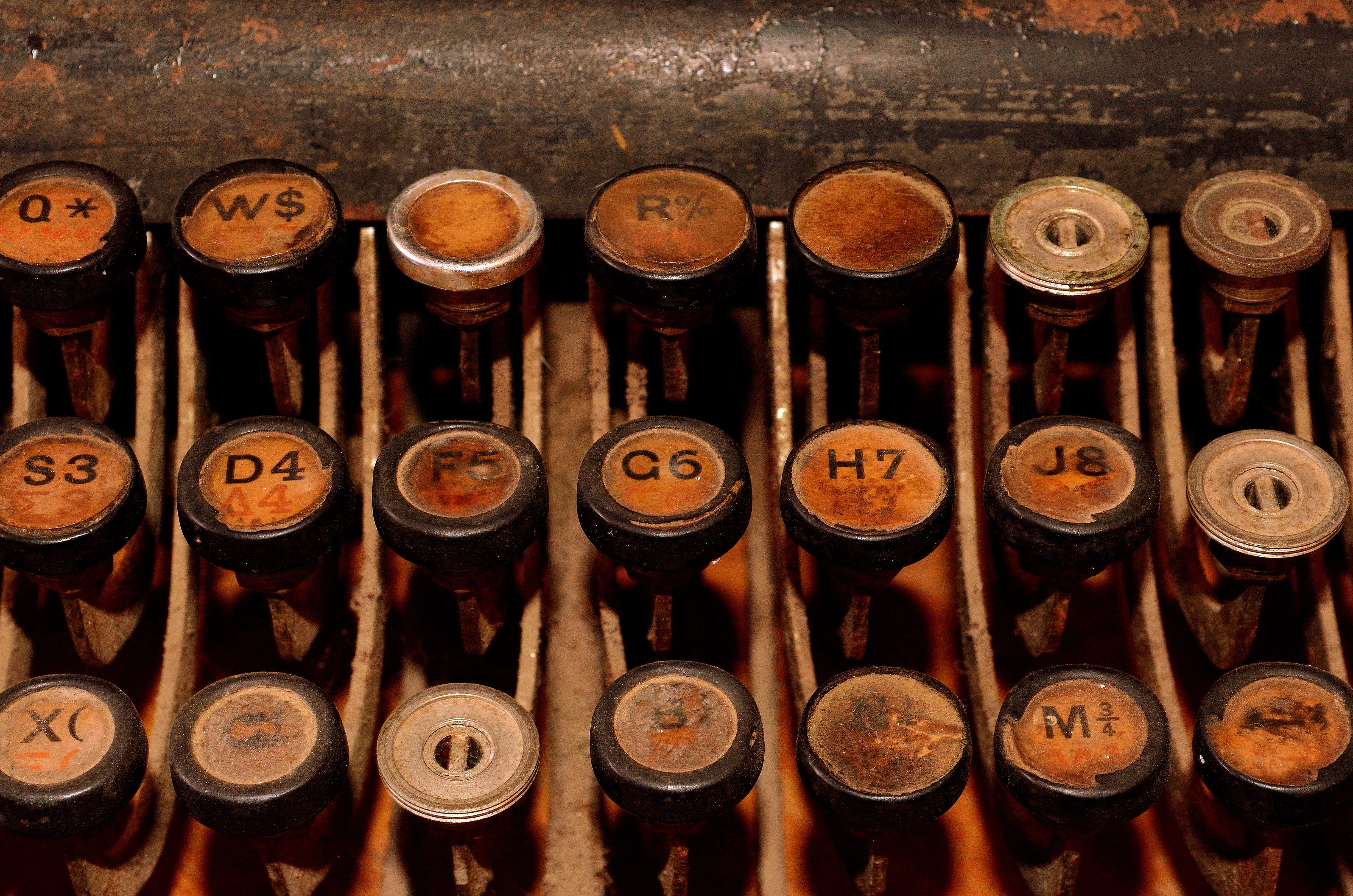 Retro, indoors, Typewriter, alphabet, antique, in a row, retro styled, tap, no people, macro, push button, historically, winery, leave, text, antiquarian, HD Wallpaper