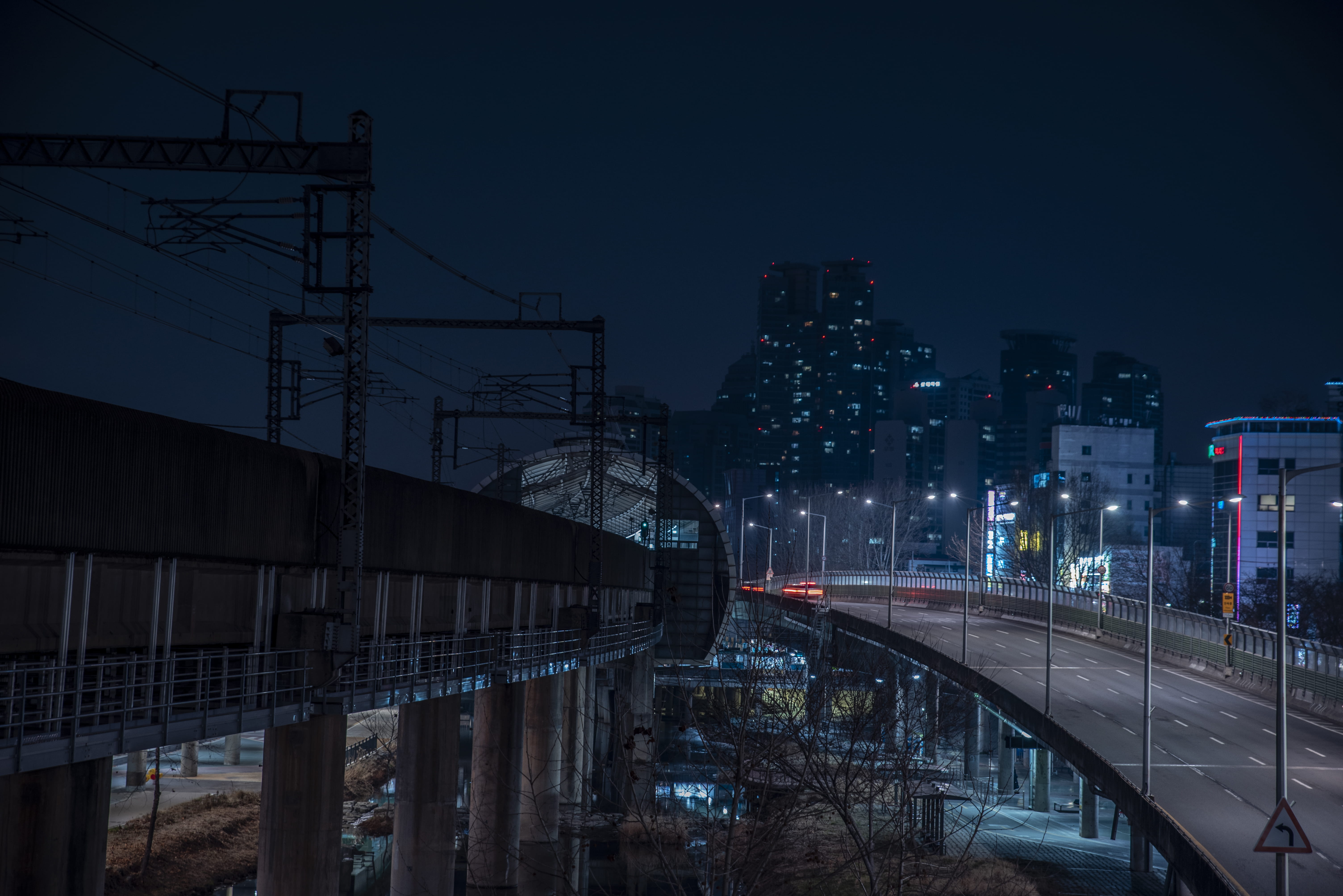 city, street photography, mode of transportation, electricity, bridge - man made structure, sky, urban, concrete, building, building exterior, korea, outdoors, HD Wallpaper