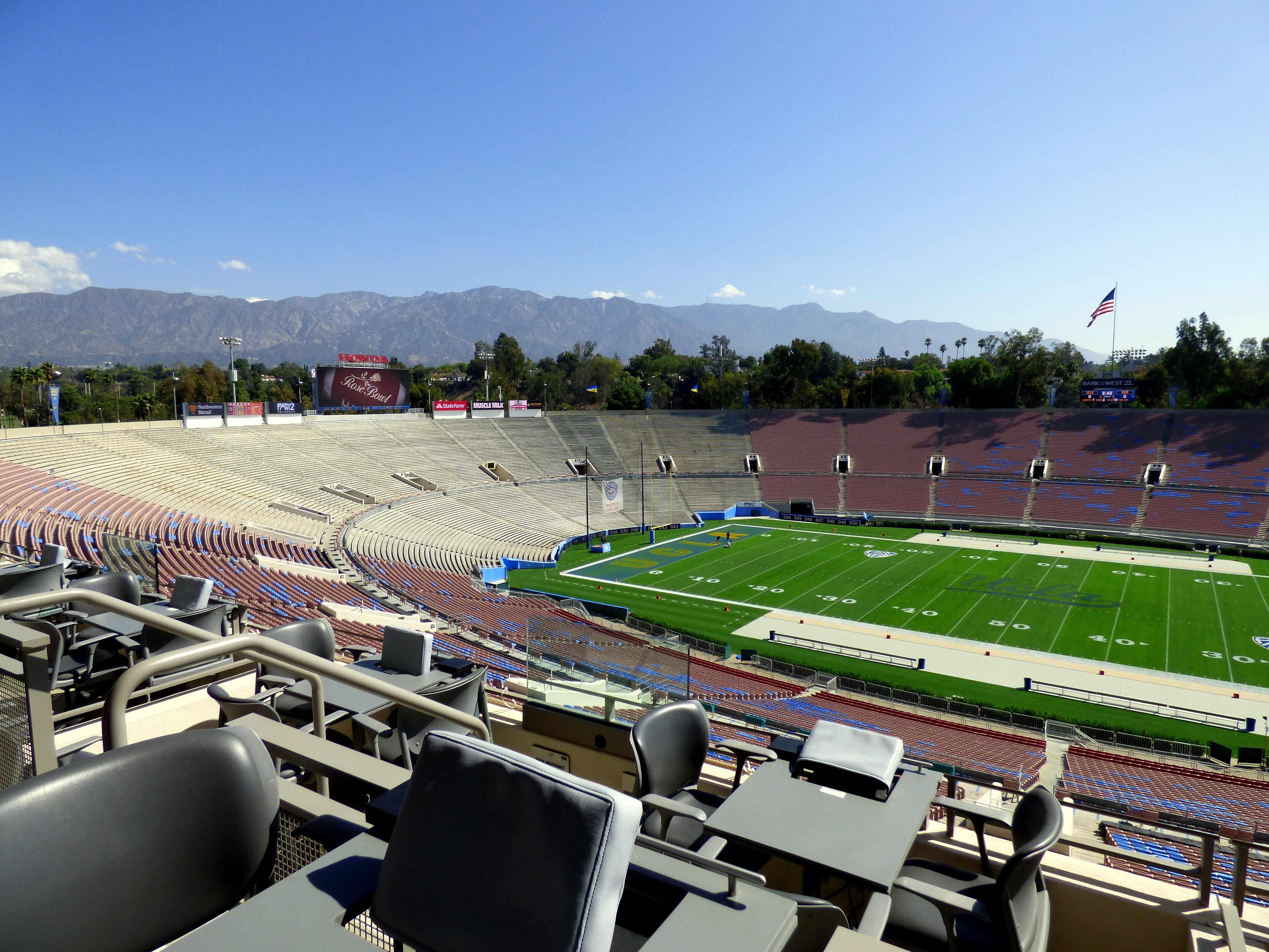 pac 12, sky, Stadium, football, Bleachers, plant, absence, clear sky, seat, american football - sport, mountain, rose bowl, entrance, ucla, chair, high angle view, HD Wallpaper
