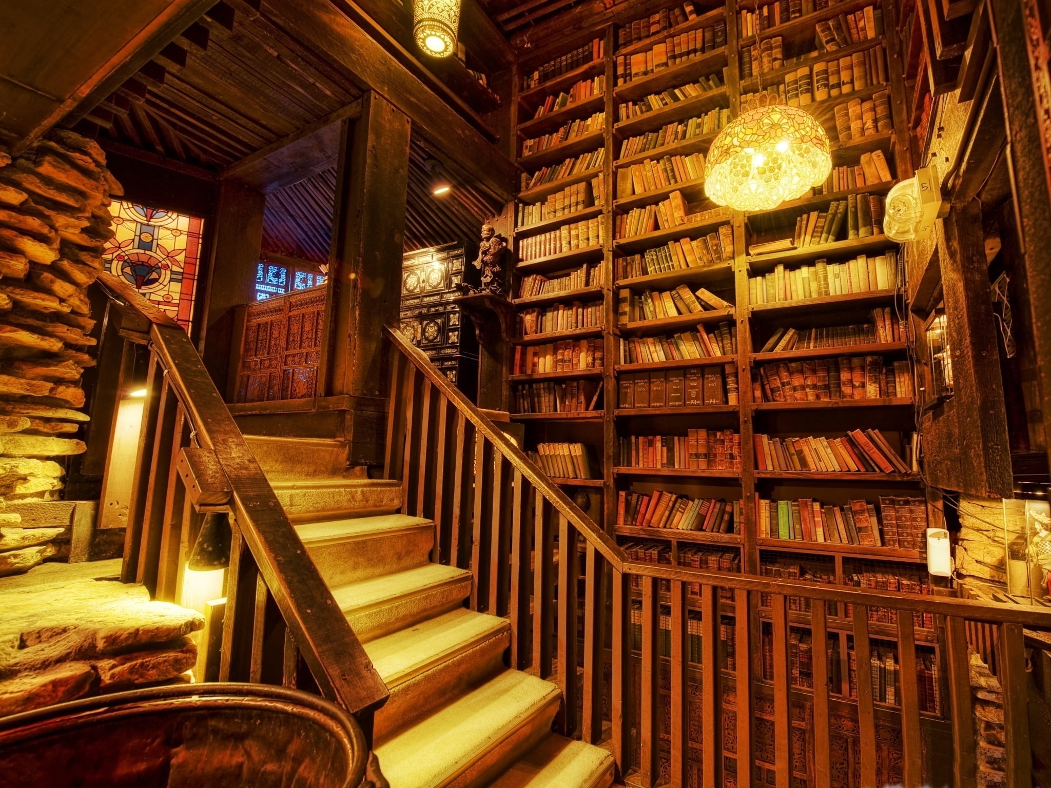 wood - Material, book, bookshelf, ceiling, steps and staircases, in a row, lamps, books, railing, indoors, wooden, architecture, old-fashioned, 1080P, HD Wallpaper
