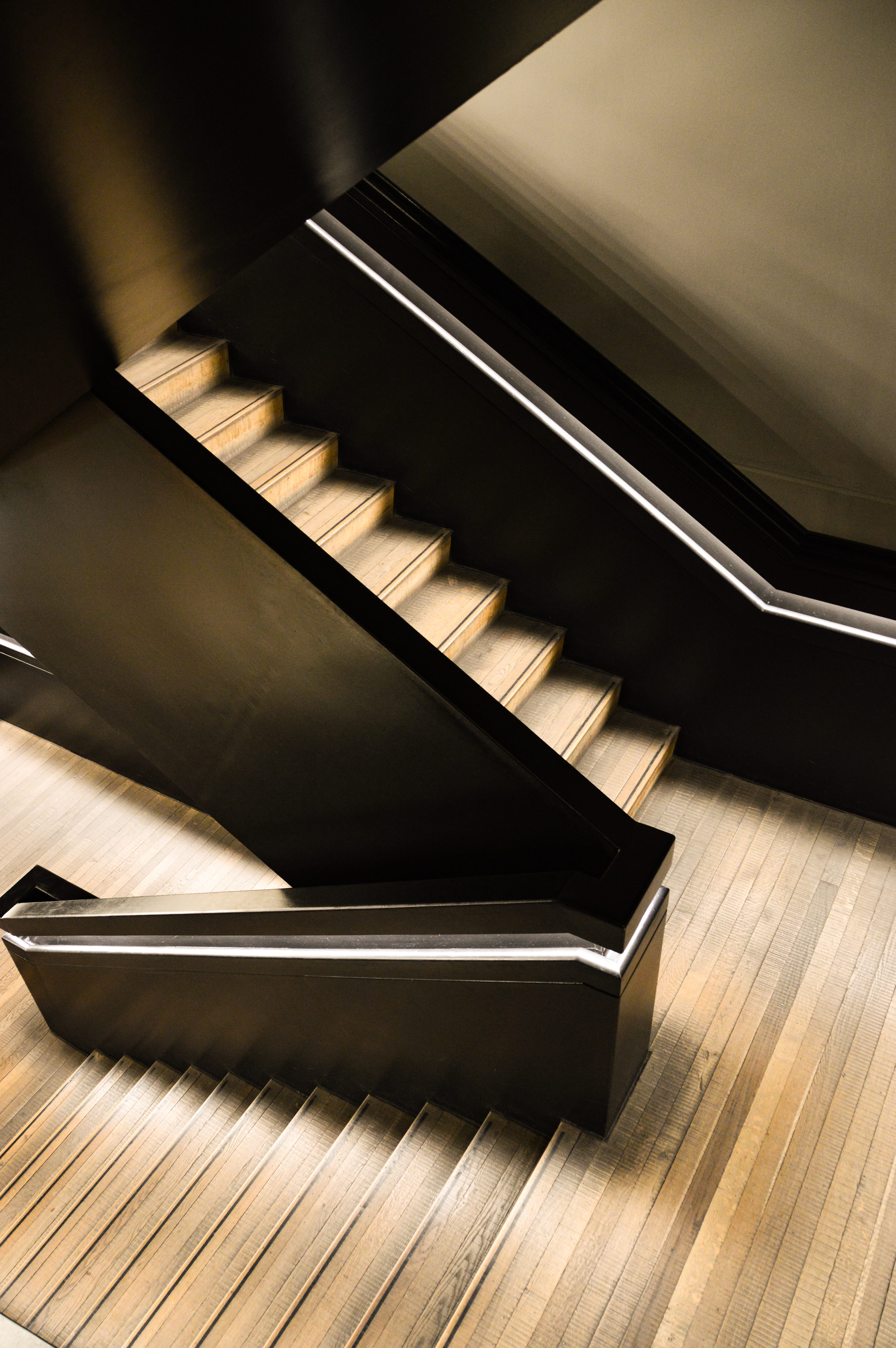 keyboard instrument, wood, 5K, wood - material, stair, flooring, piano, black, high angle view, stairwell, keyboard, musical instrument, wooden, brown, Phone HD Wallpaper