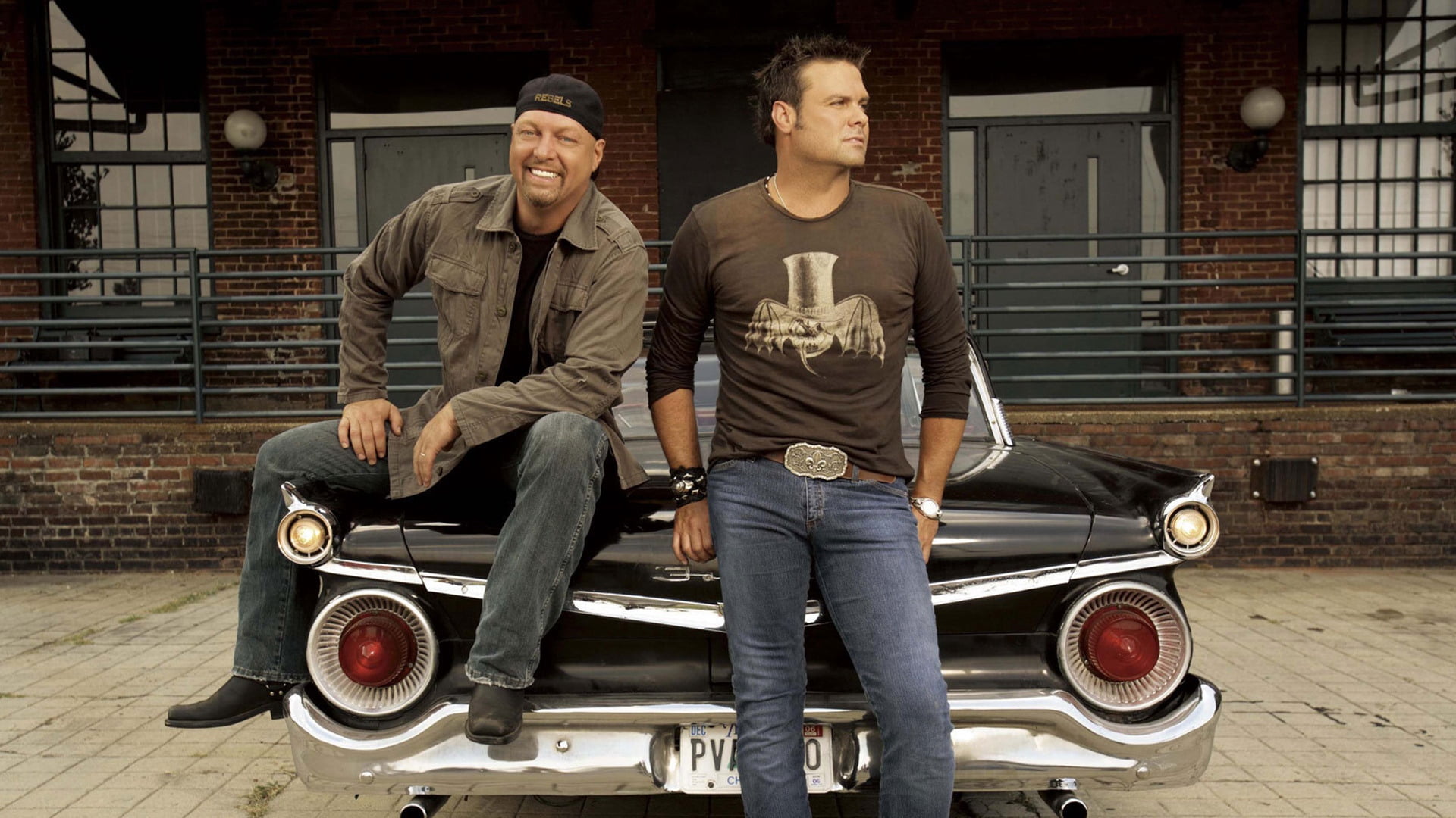 band, couple - relationship, portrait, jacket, front view, happiness, architecture, two, 1080P, males, shirt, outdoors, casual clothing, brown, car, land vehicle, HD Wallpaper