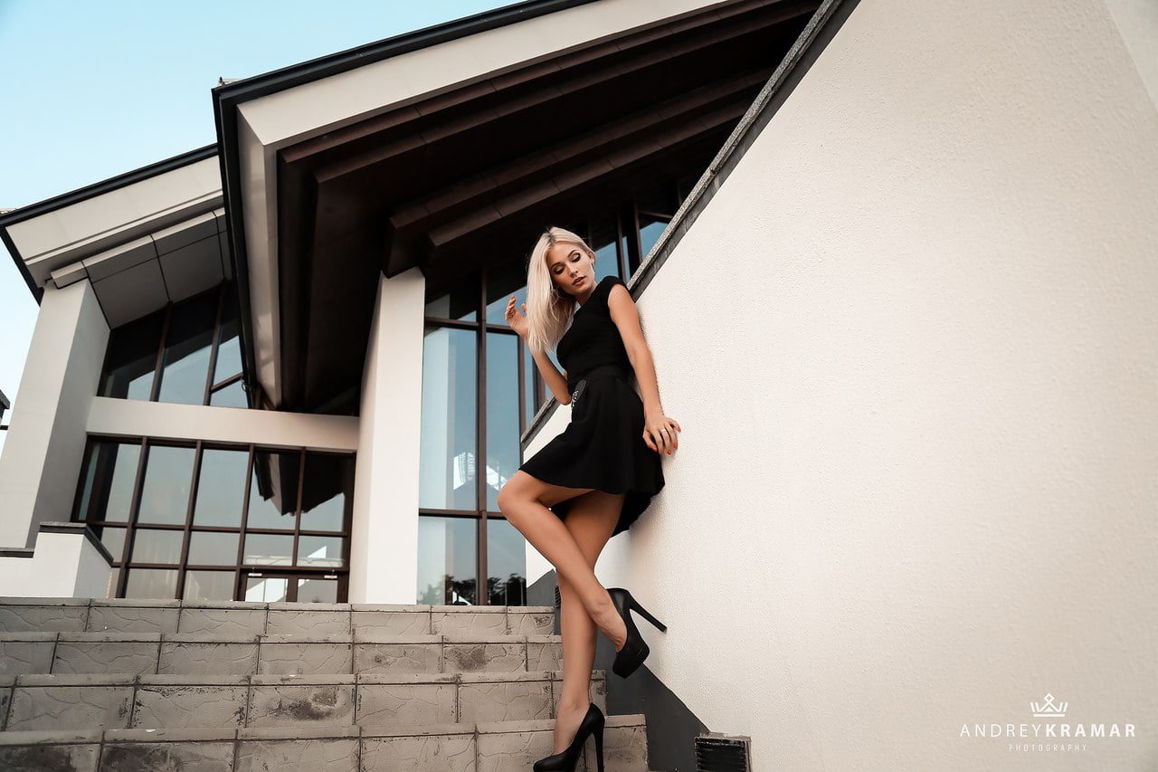 jewelry, Andrey Kramar, painted nails, stairs, women, straight hair, high heels, dress, rings, blonde, long hair, 720P, shoes, black clothing, HD Wallpaper