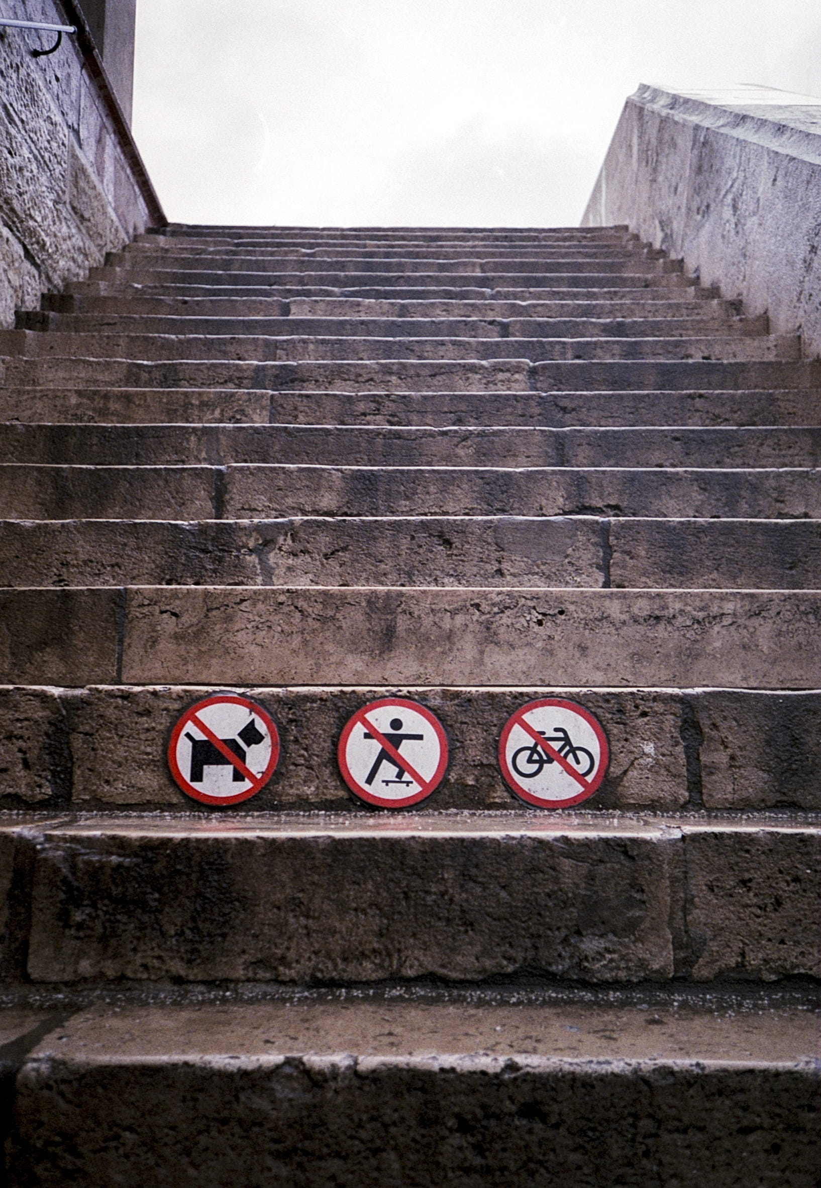 stone wall, wall - building feature, vintage, warning sign, stairway, built structure, brick wall, building exterior, 1080P, travel, style, outdoor, design, Phone HD Wallpaper
