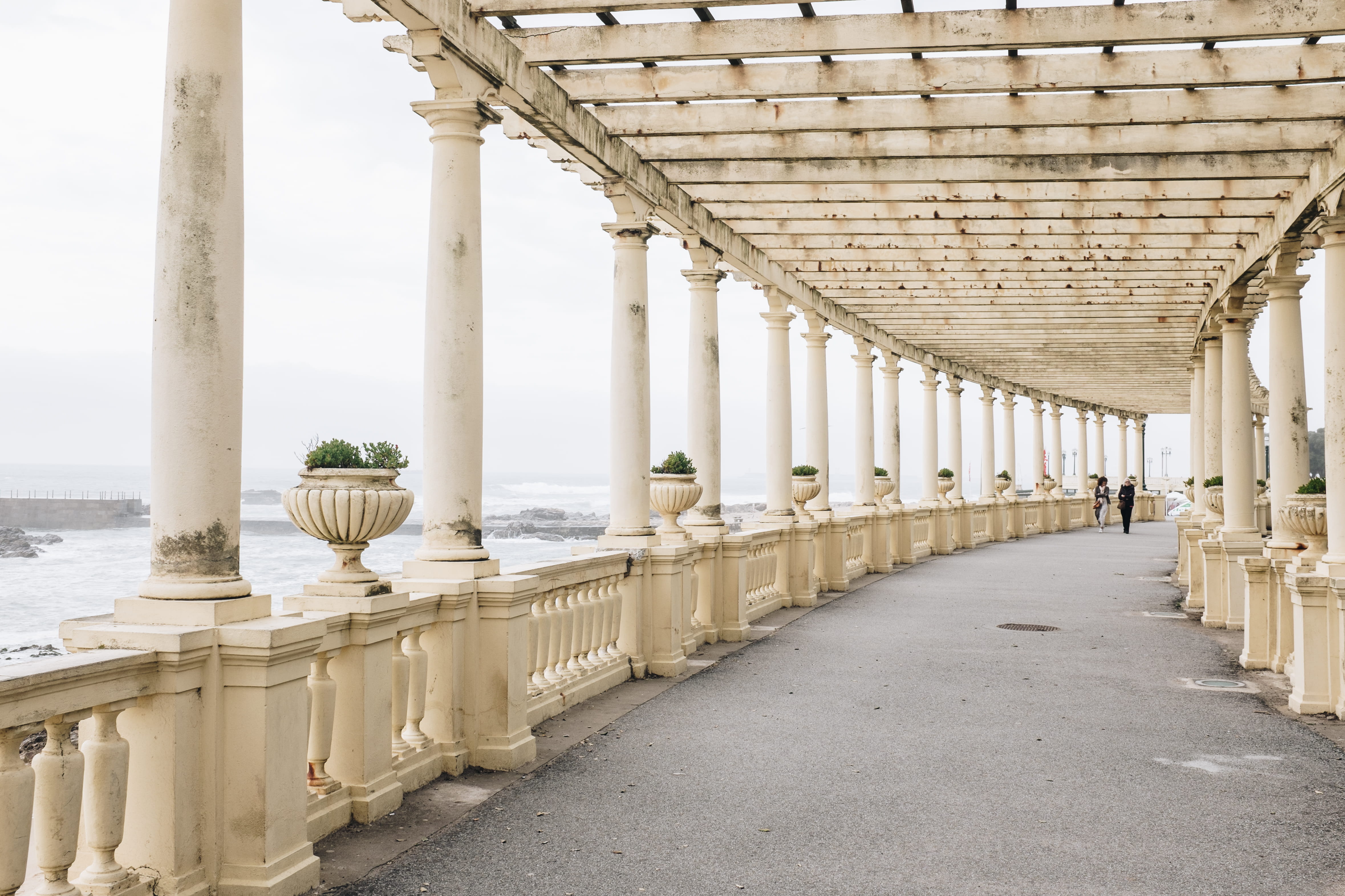 day, city, history, ancient, 4K, bridge - man made structure, concrete, beige, tourism, repetition, sea, stone, vacation, direction, outdoors, architecture, HD Wallpaper