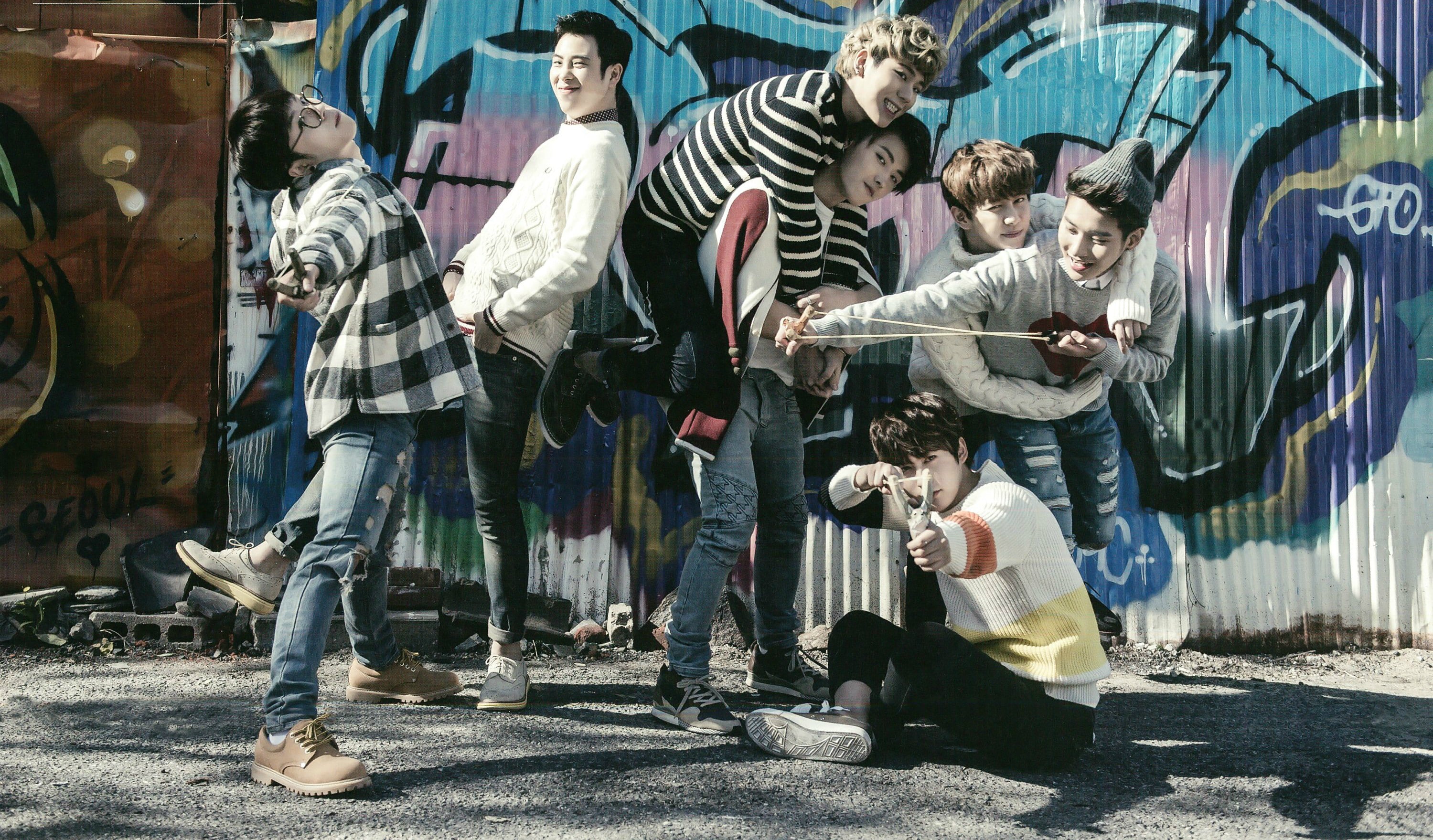 dancing, Korean, boy bands, day, architecture, men, 2K, casual clothing, Jaehyo, lifestyles, U-Kwon, young adult, striped, Park Kyung, B-Bomb, Zico, city, HD Wallpaper