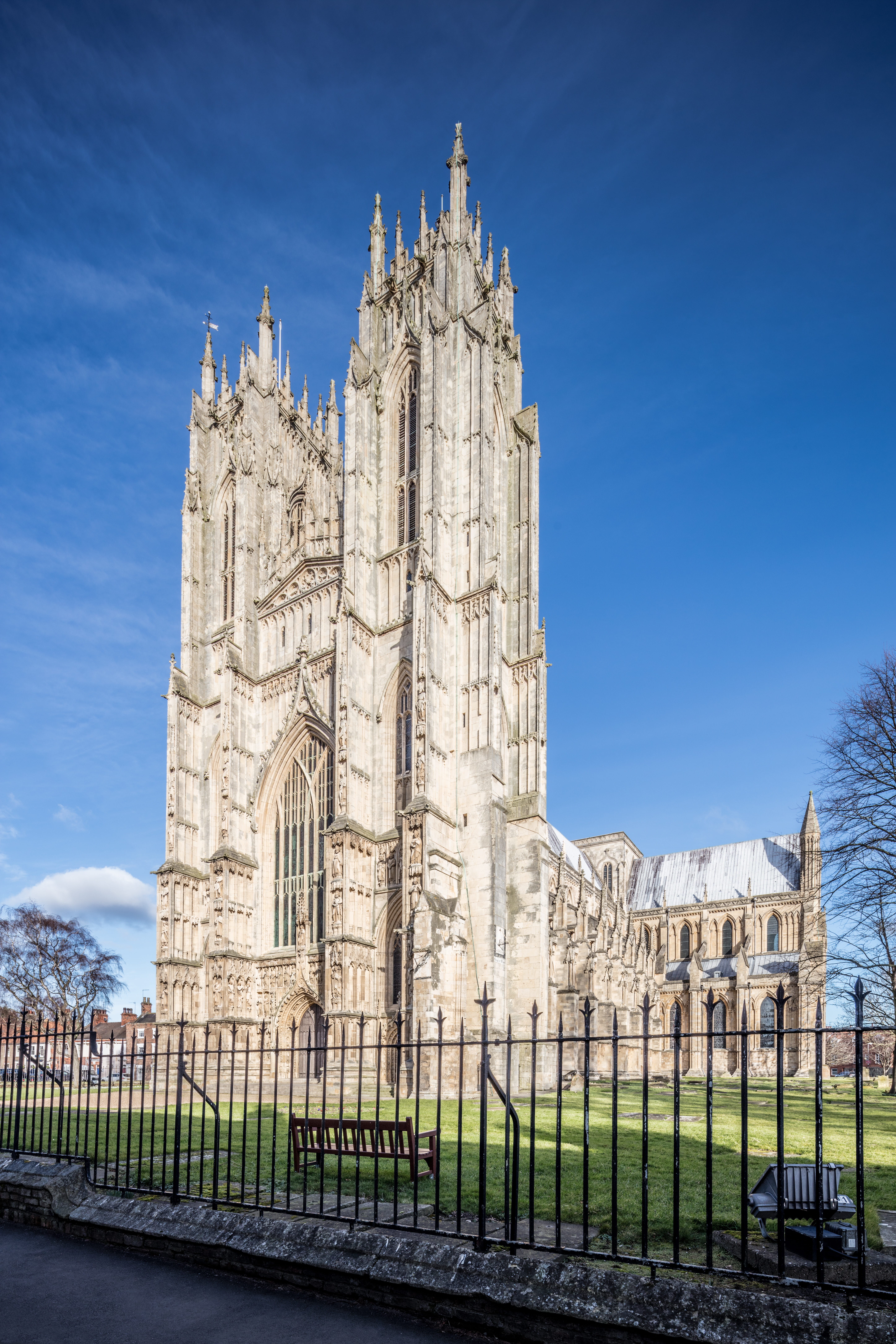 no people, outside, exterior, cathedral, belief, landmark, travel, sacred, architectural column, religion, architecture, the past, british, abbey, beverley, Phone HD Wallpaper