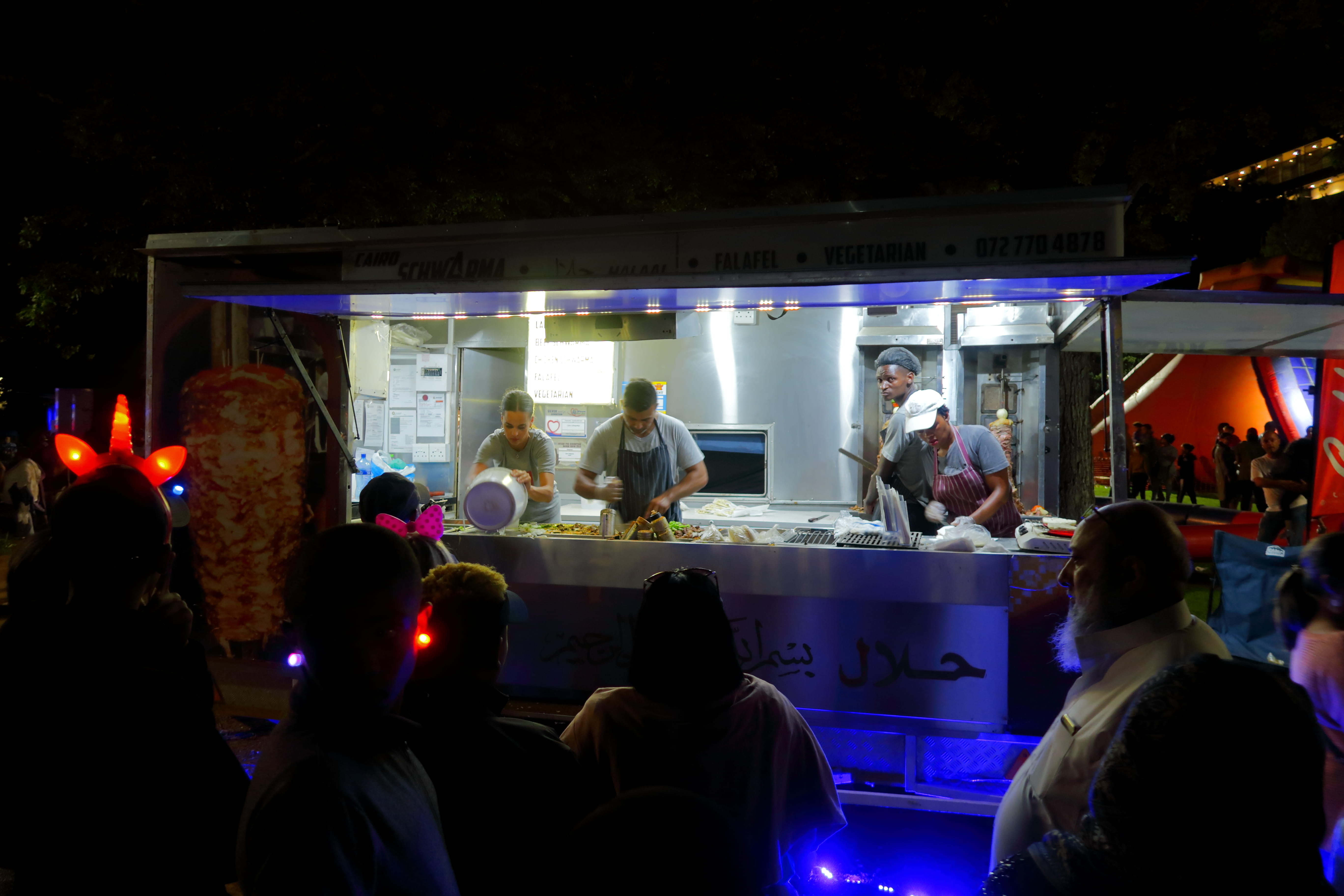 dish, lights, outdoors, lifestyles, real people, leisure activity, night, restaurant, large group of people, shorts, person, kiosk, group of people, indoors, HD Wallpaper