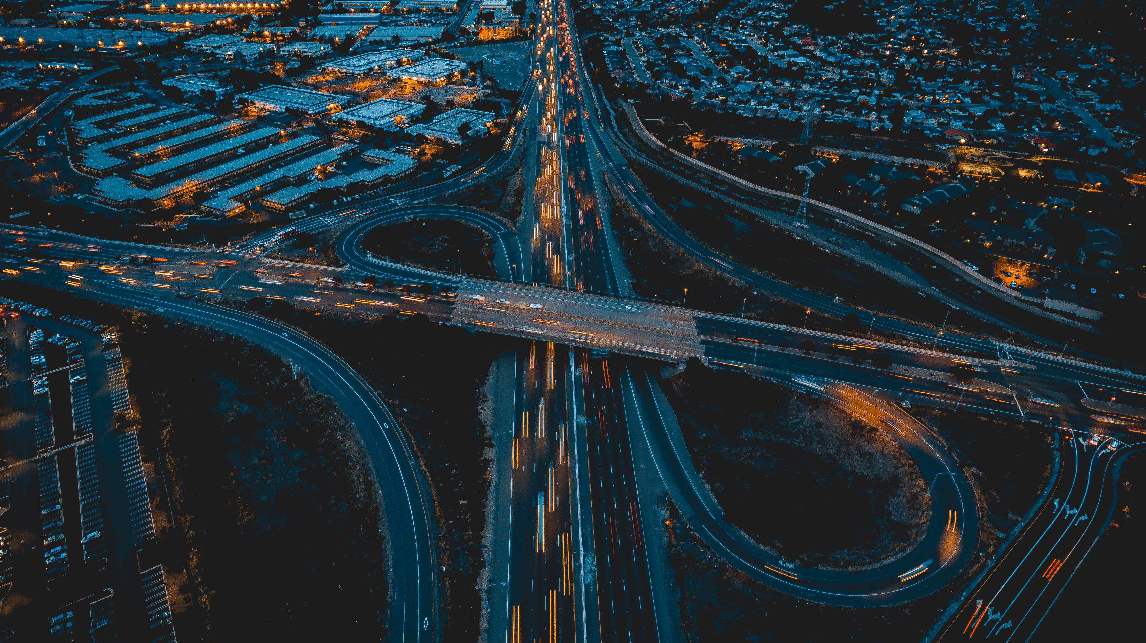 road, built structure, bridges, crossroad, photo, city, mode of transportation, connection, outdoors, complexity, architecture, motion, no people, overpass, HD Wallpaper