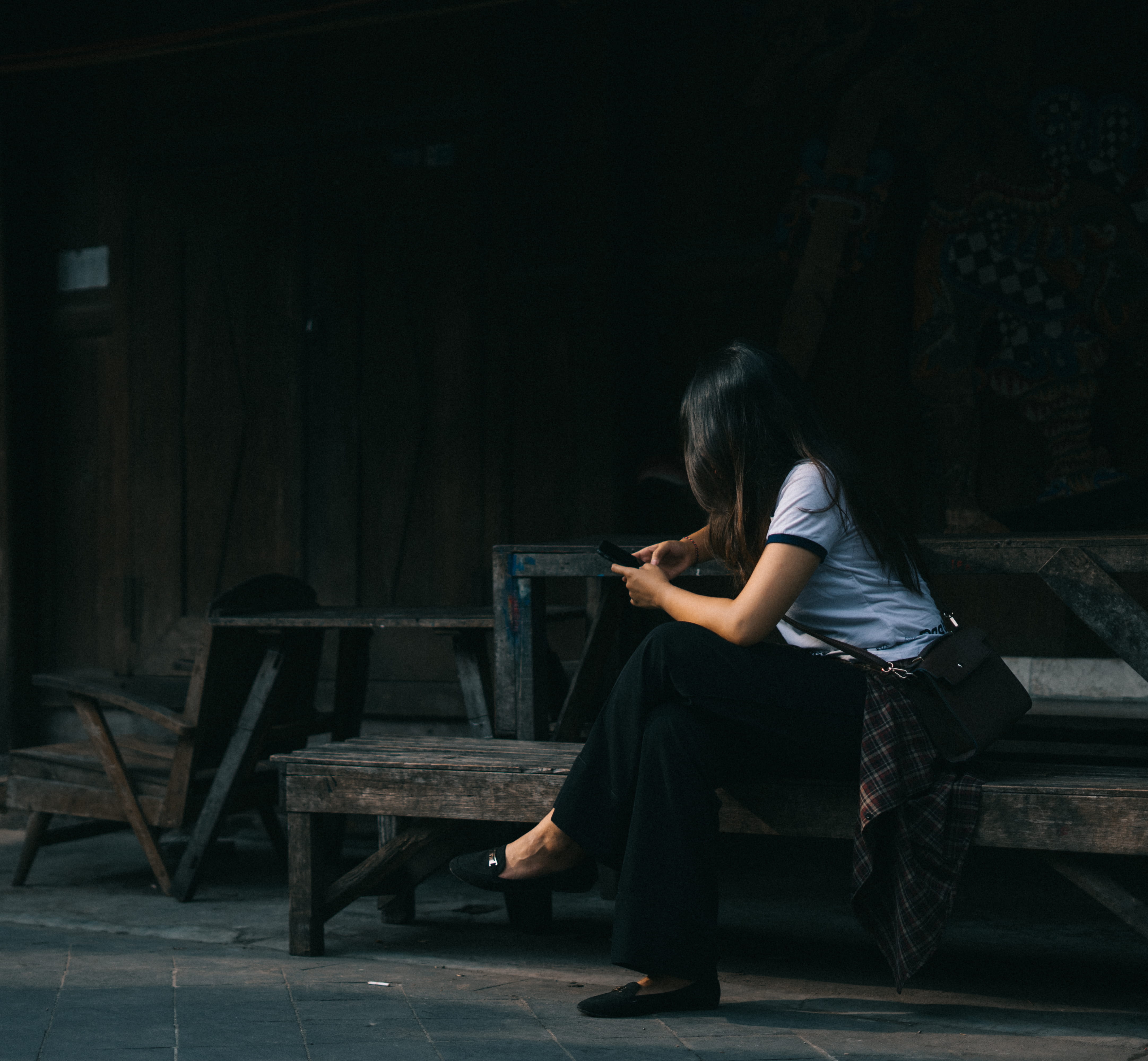 bench, young women, wood, full length, wood - material, neck, wooden, one person, girl, women, female, dark, sit, lifestyles, wooden chair, reading, shirt, HD Wallpaper