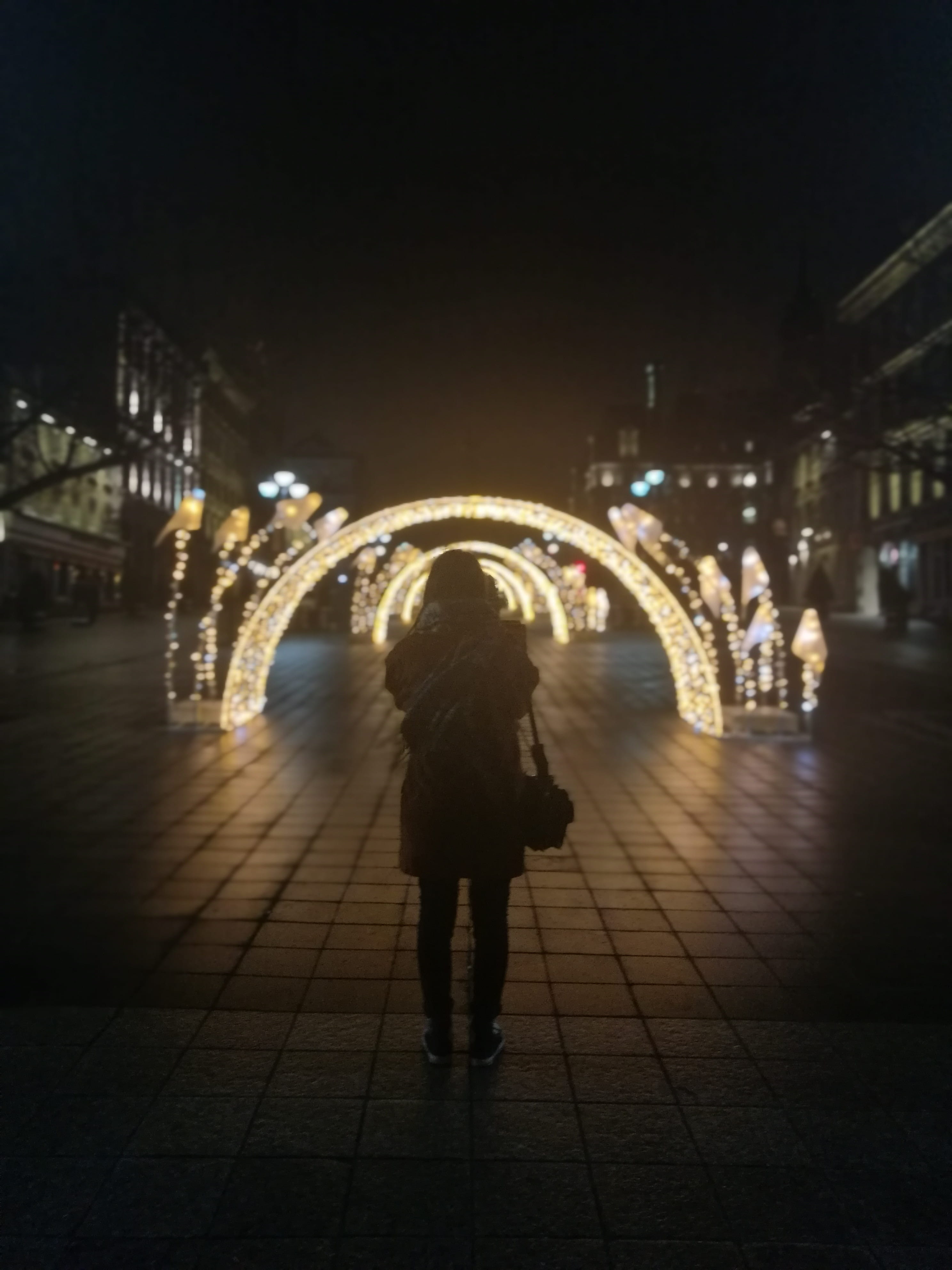 girl, street, 4K, blurred motion, the way forward, architecture, christmass, standing, city, illuminated, built structure, city life, canada, footpath, Phone HD Wallpaper