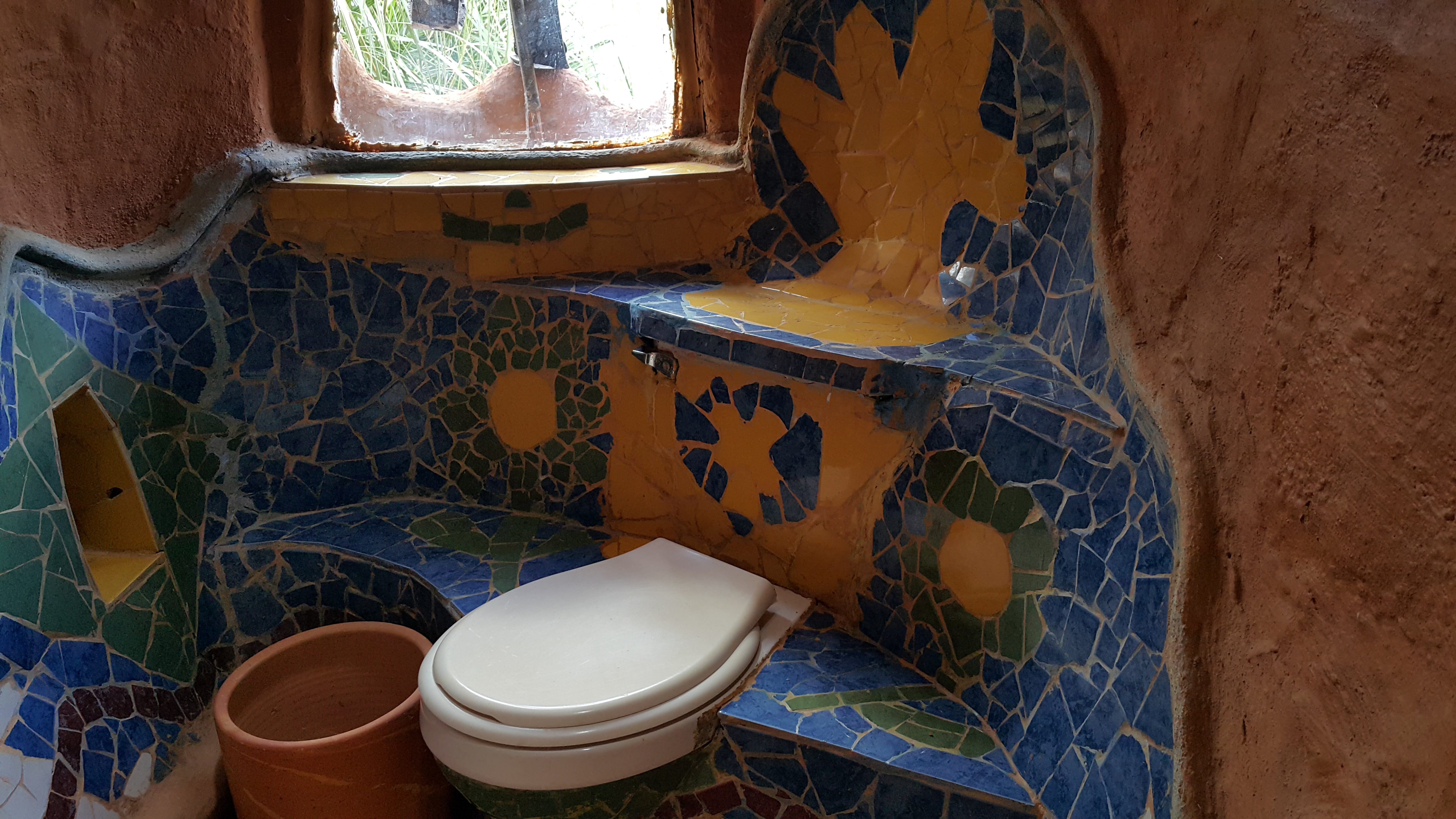 bad condition, day, colombia, no people, toilet, design, wood - material, toilet bowl, abandoned, home, 5K, terracotta house, high angle view, container, HD Wallpaper