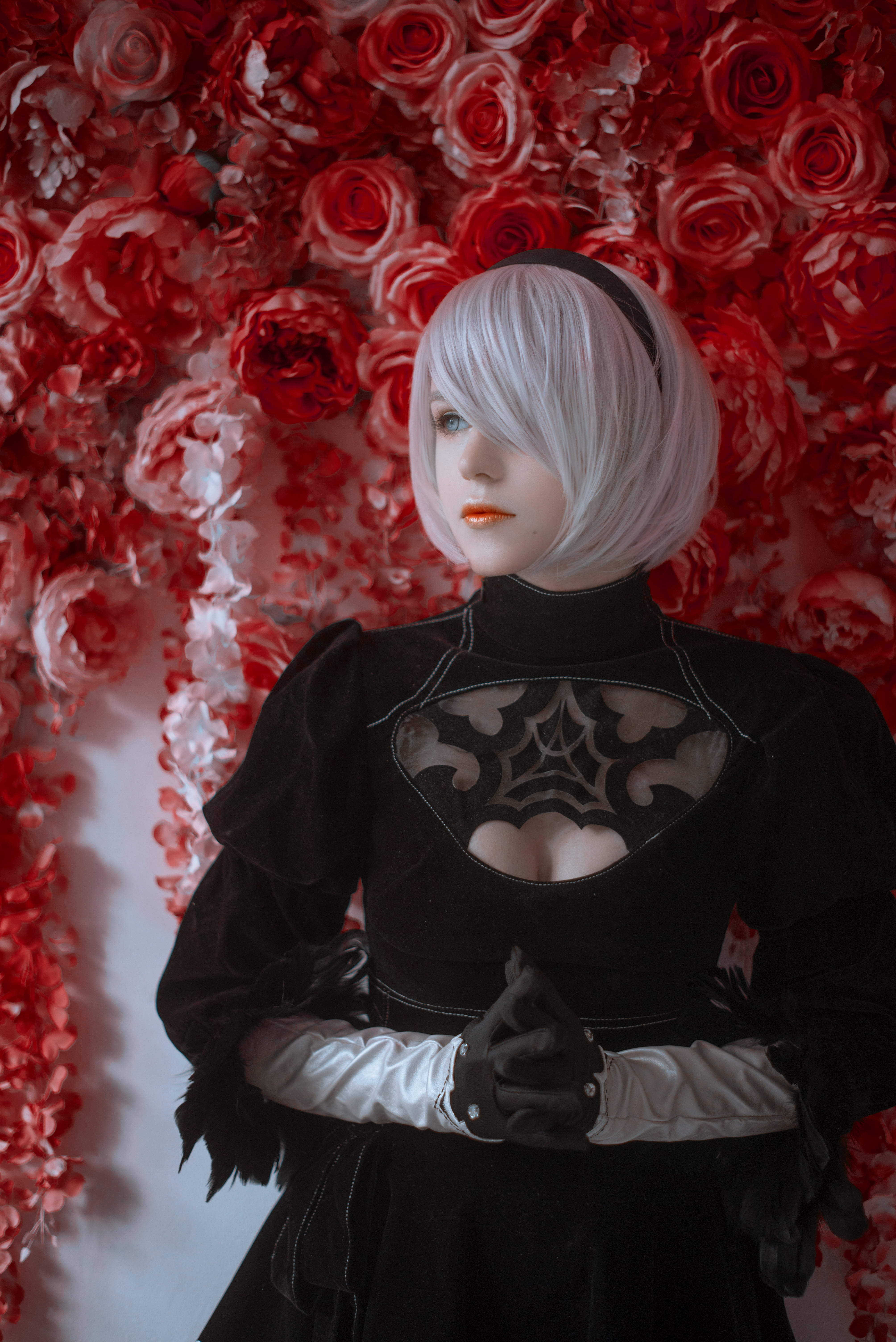 looking away, women indoors, white hair, 2B, Shirogane Sama, hair over one eye, 5K, short hair, women, model, video games, Nier: Automata, 2B (Nier: Automata), Phone HD Wallpaper