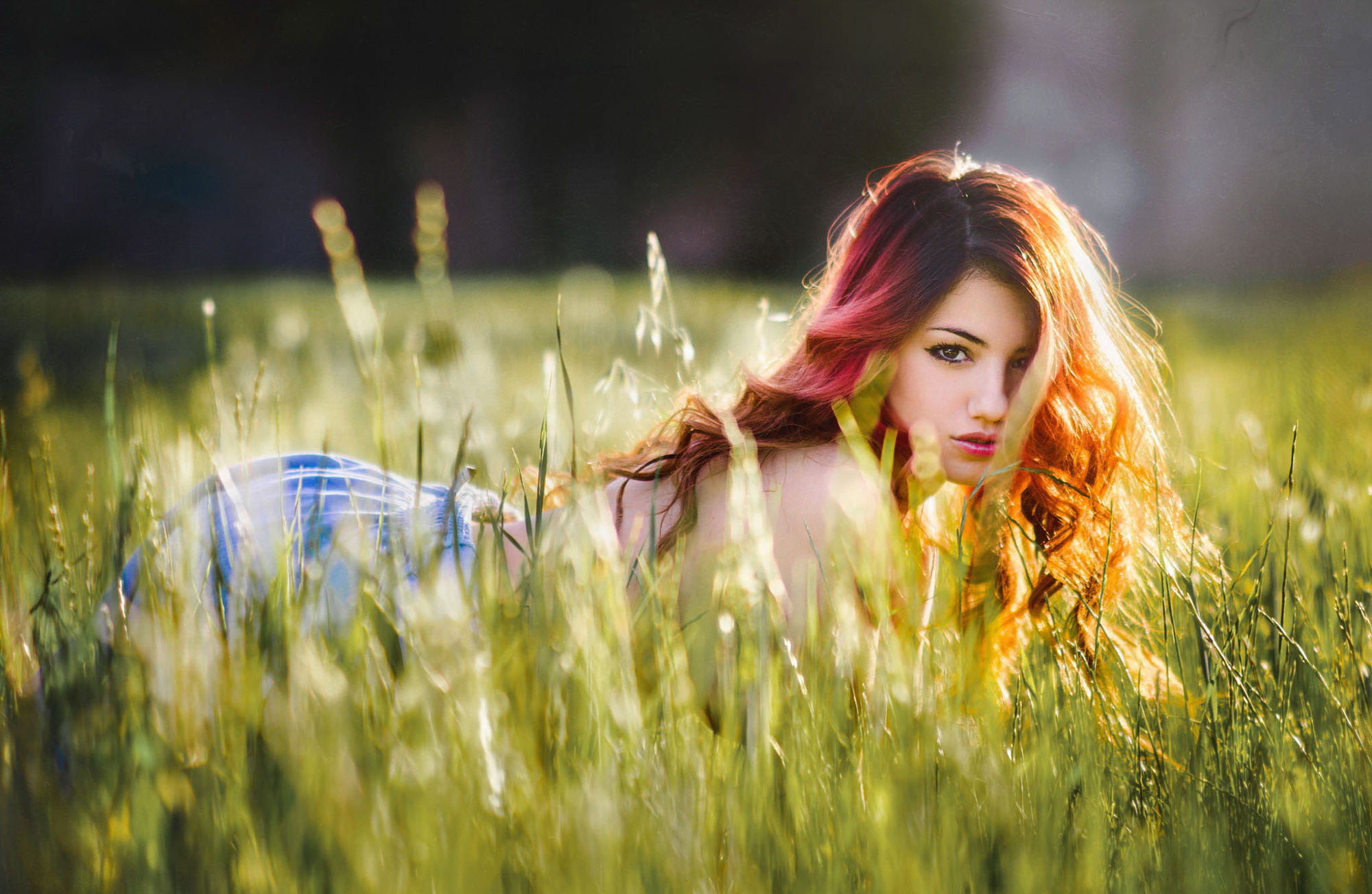 wavy hair, lipstick, grass, Delaia Gonzalez, dress, long hair, Gustavo Terzaghi, 1080P, hair over one eye, summer, field, redhead, women, HD Wallpaper