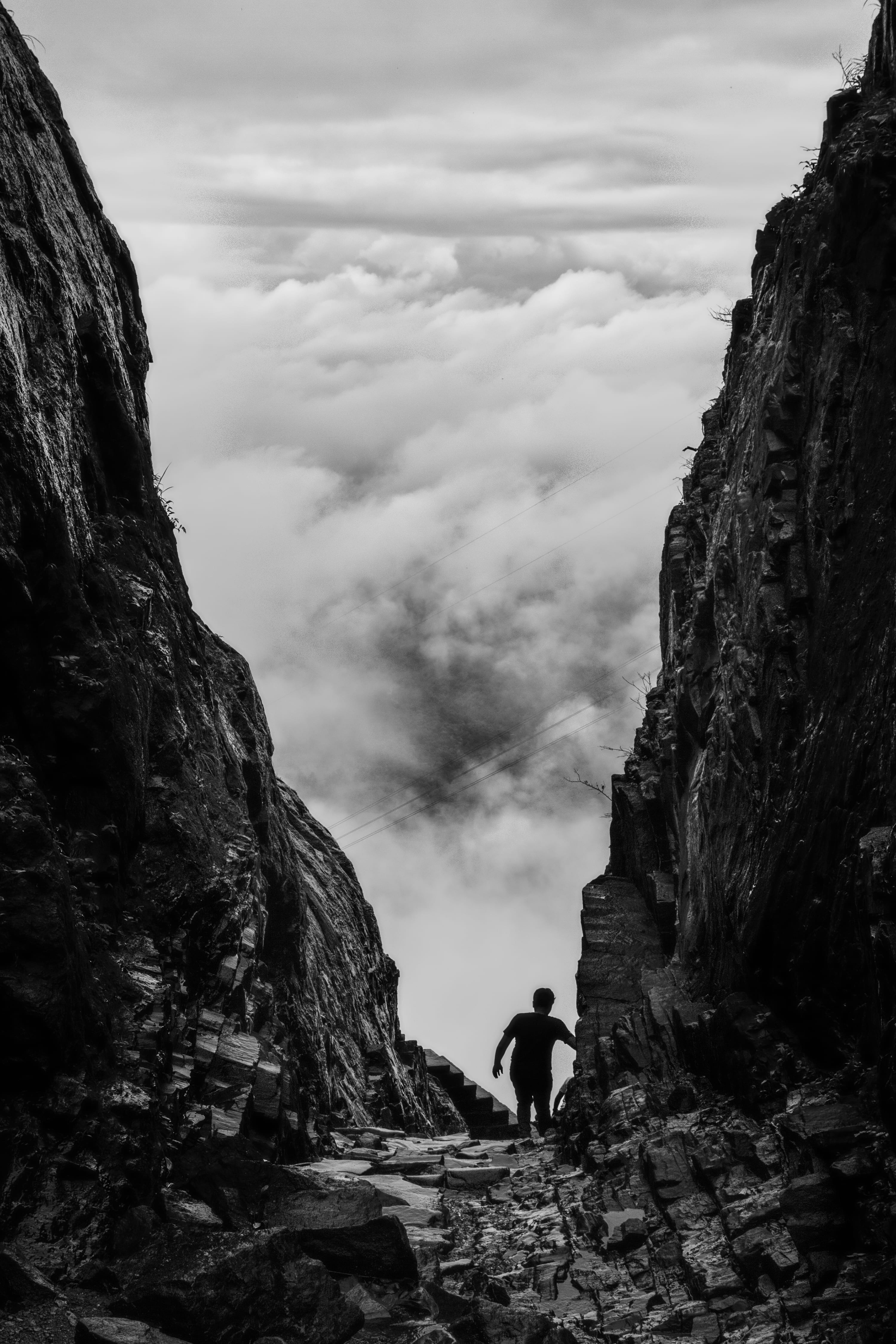 sky, scenic, solid, rock, lifestyles, day, climber, physical geography, climb, person, hiking, travel, nature, mountain climbing, rock climbing, rocks, Phone HD Wallpaper