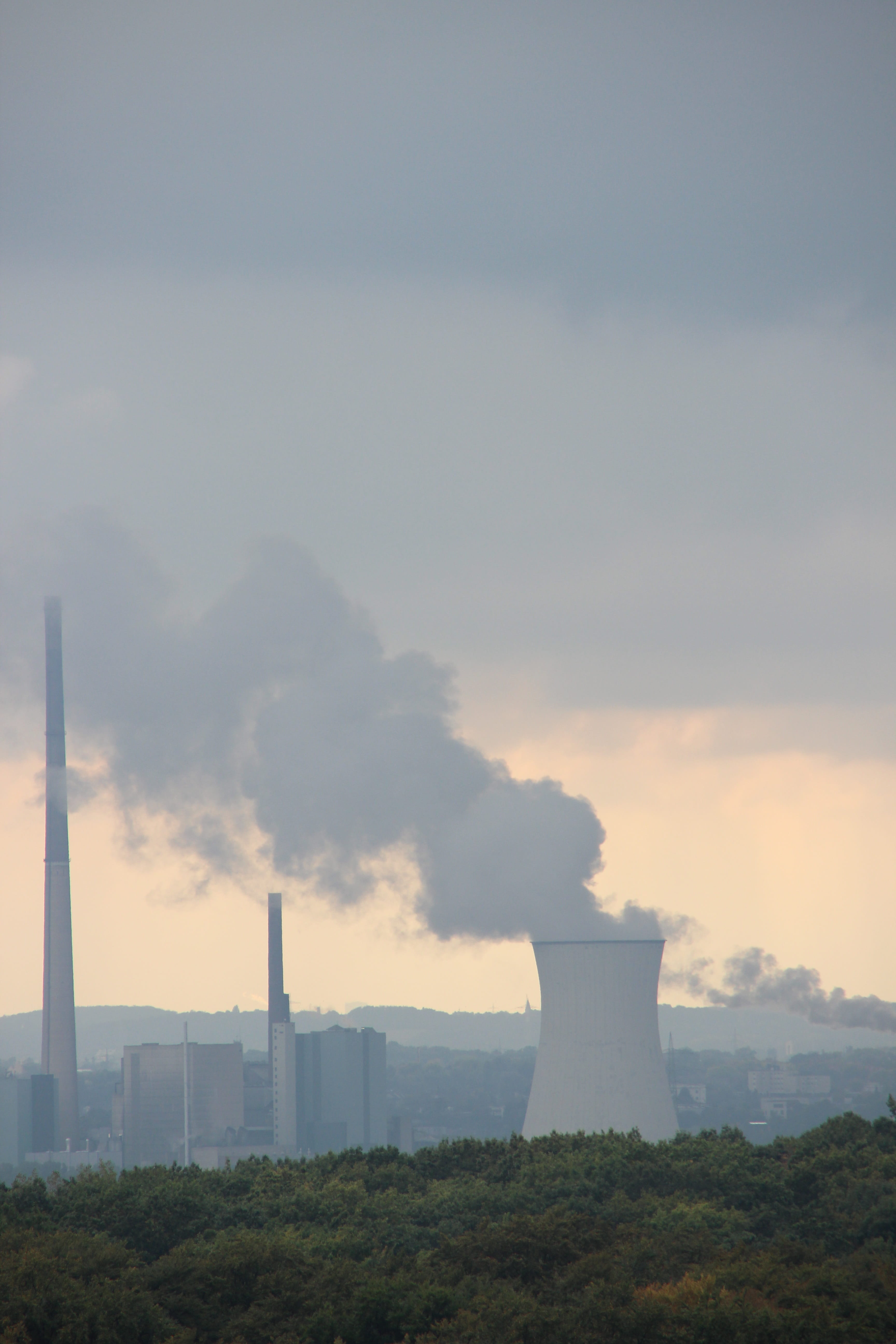 5K, industry, ecosystem, nature, pollution, chimney, energy, smoke - physical structure, atmospheric, clouds, architecture, building exterior, coal fired power plant, Phone HD Wallpaper
