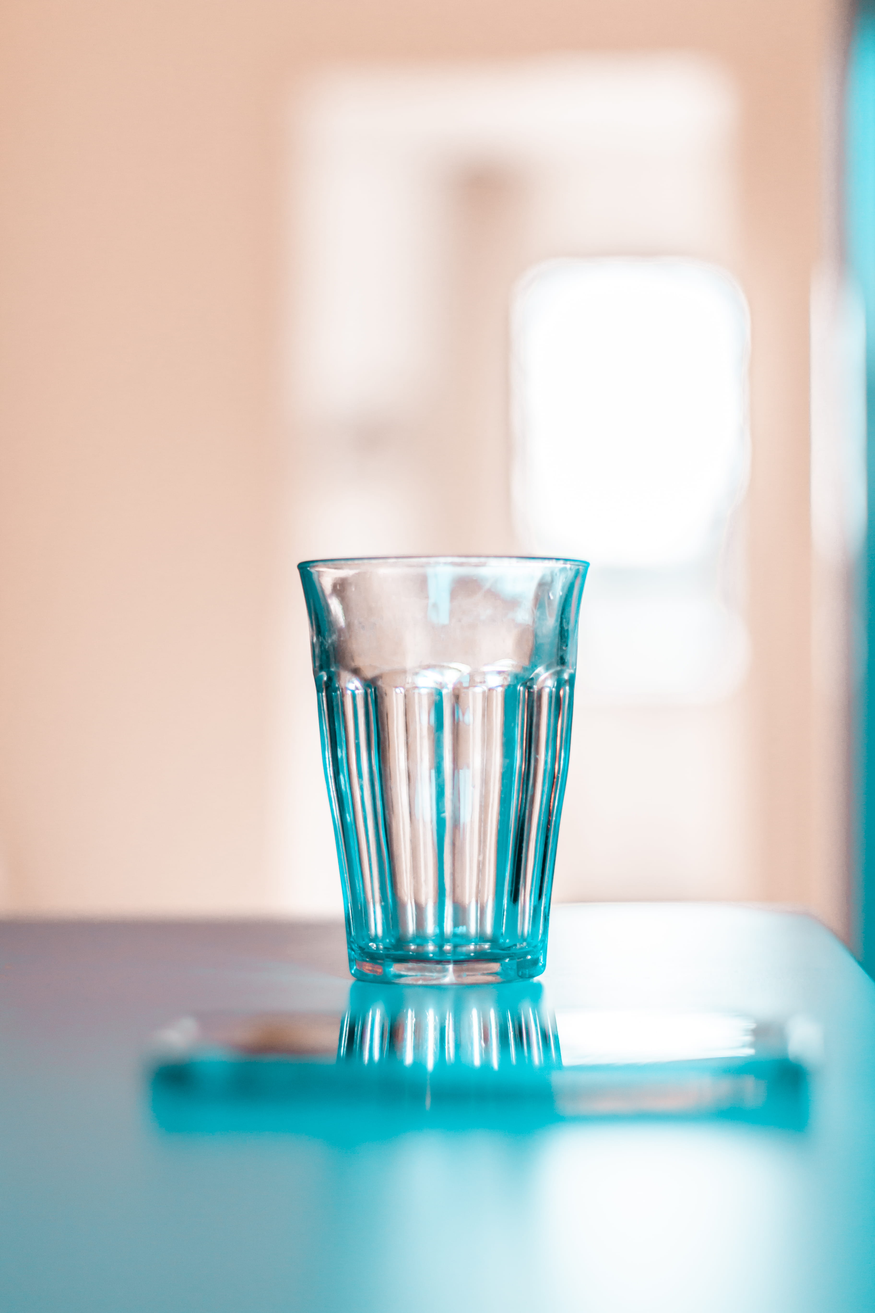 water, purity, nature, netherlands, beer glass, indoors, blue, drinking glass, household equipment, refreshment, sitting, beverage, goblet, beer, portrait, Phone HD Wallpaper