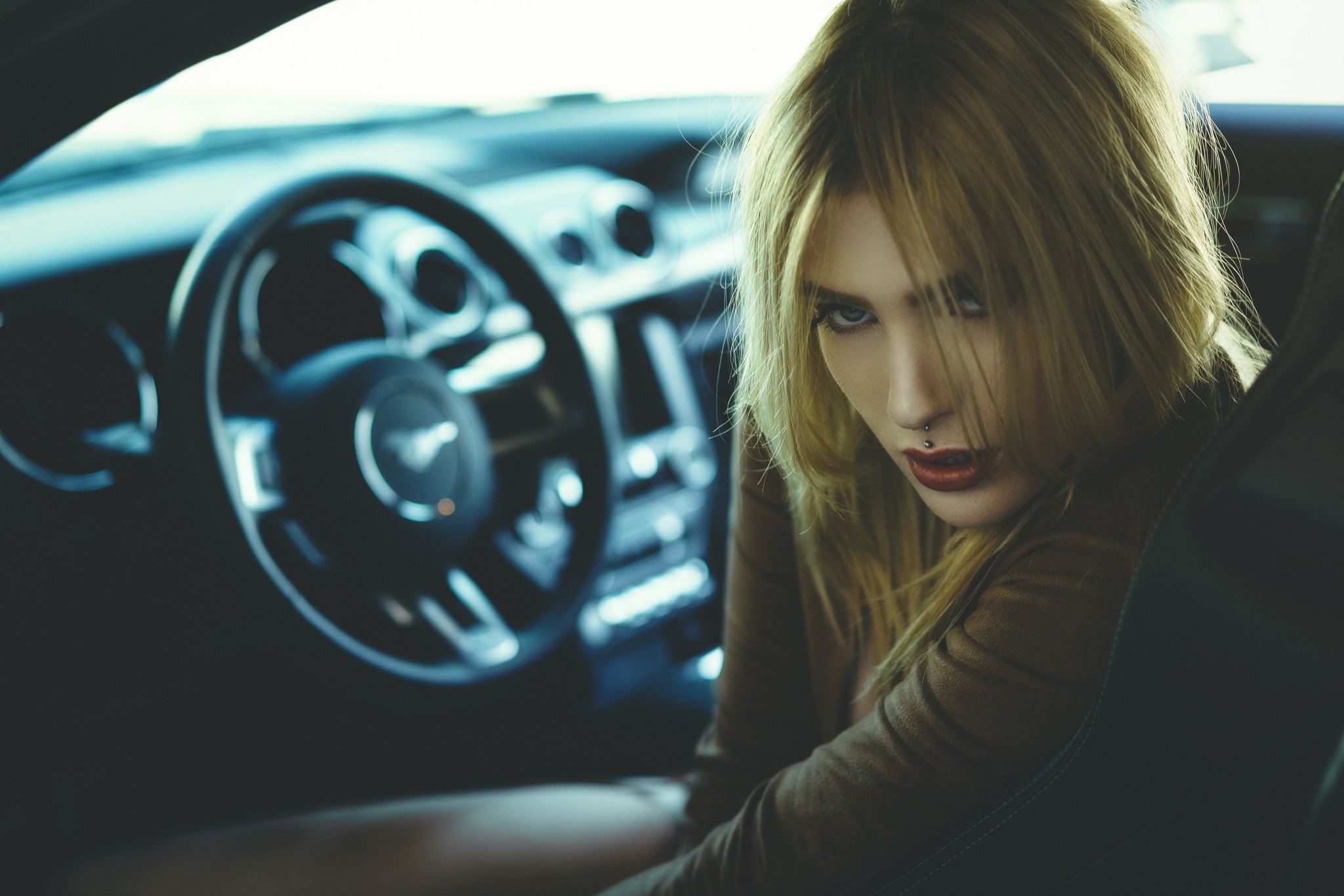 piercing, transportation, looking, beauty, wheel, motor vehicle, 1080P, car, red lipstick, blond hair, young adult, depth of field, one person, mode of transportation, HD Wallpaper
