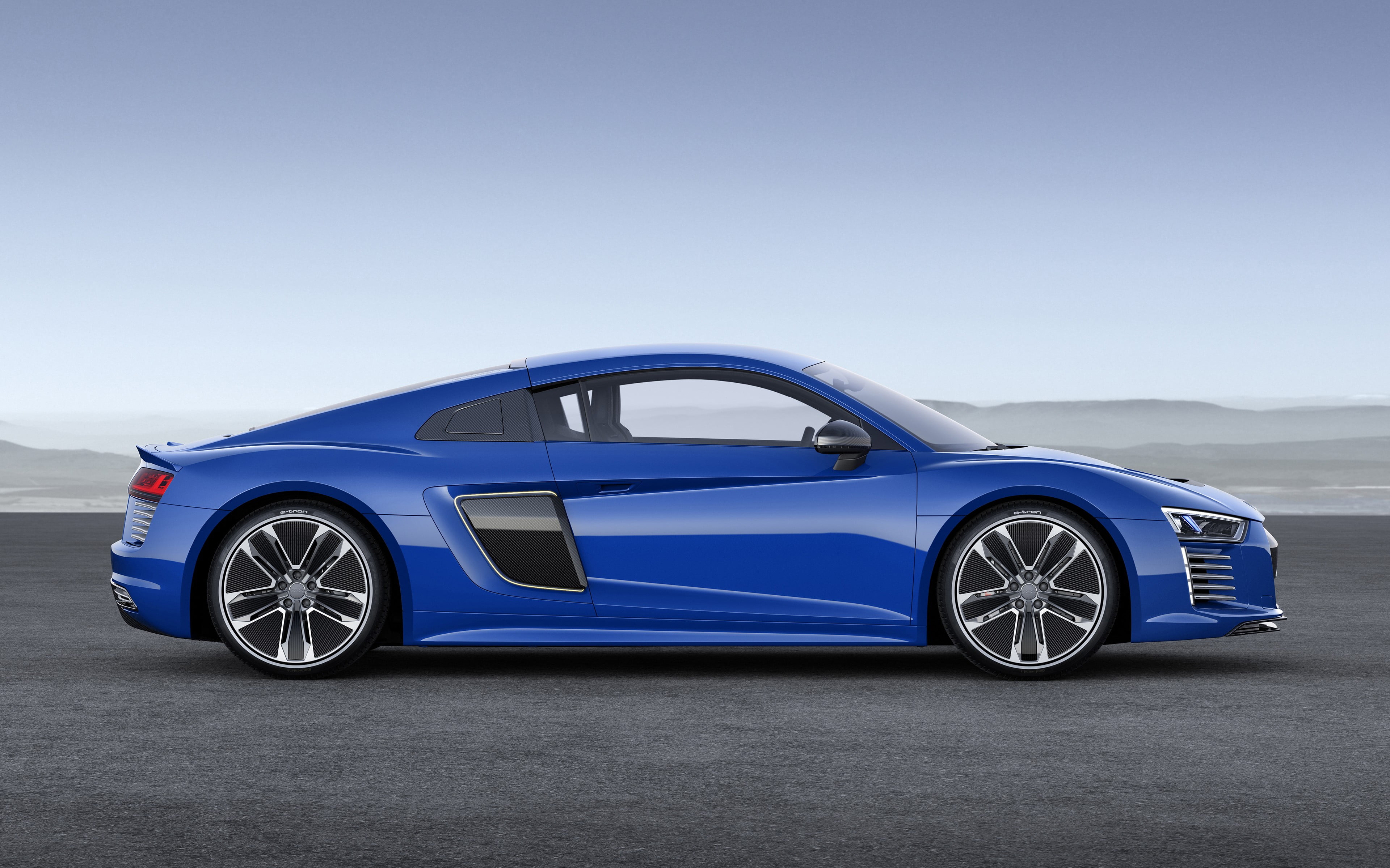 silver colored, road, car, day, 4K, modern, Audi R8, blue, electric car, copy space, sports car, luxury, sky, motor vehicle, chrome, racecar, wheel, transportation, HD Wallpaper