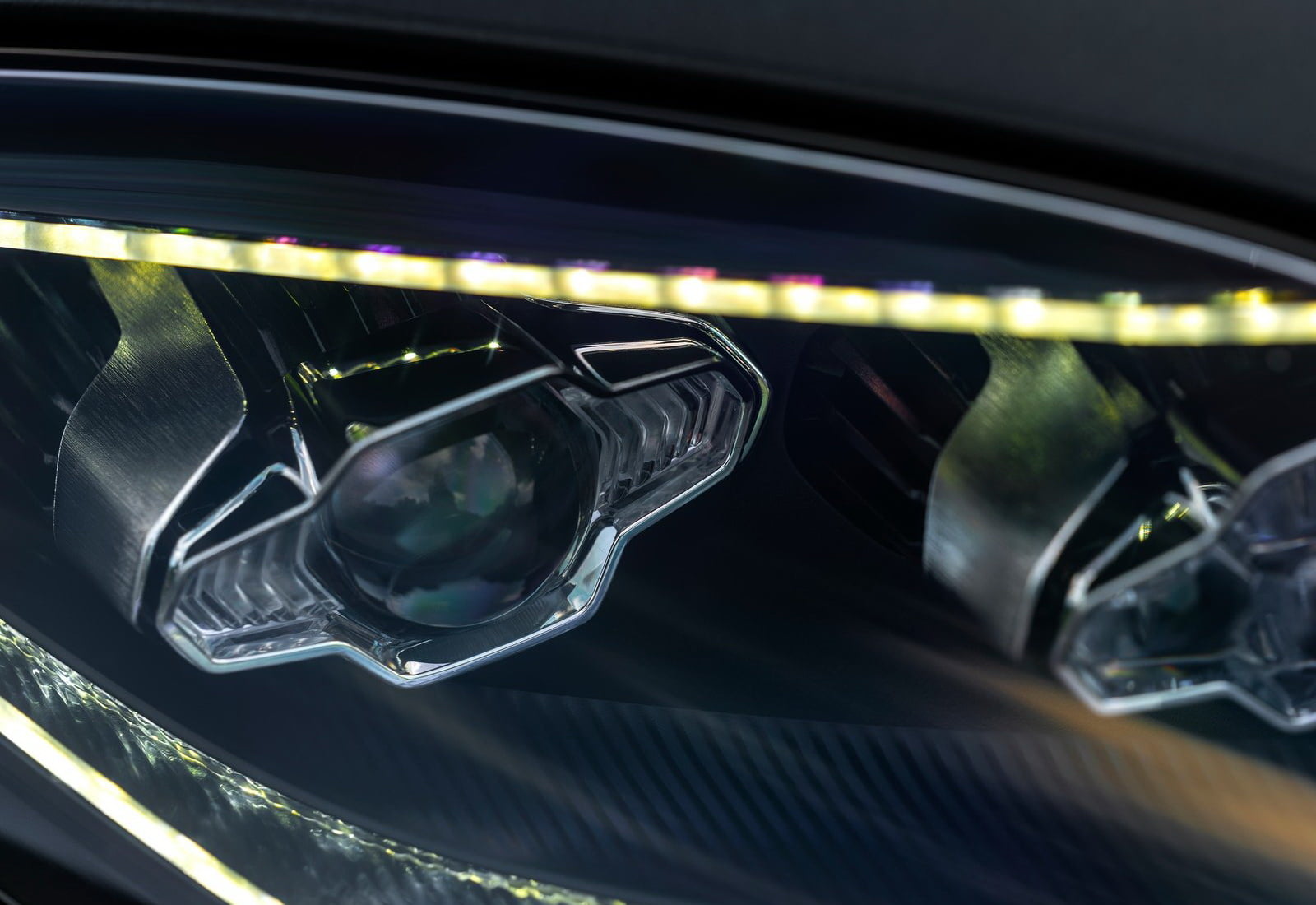 superleggera, car, vehicle light, metal, luxury, mode of transportation, aston, glass - material, reflection, high angle view, martin, vehicle part, (2019), HD Wallpaper