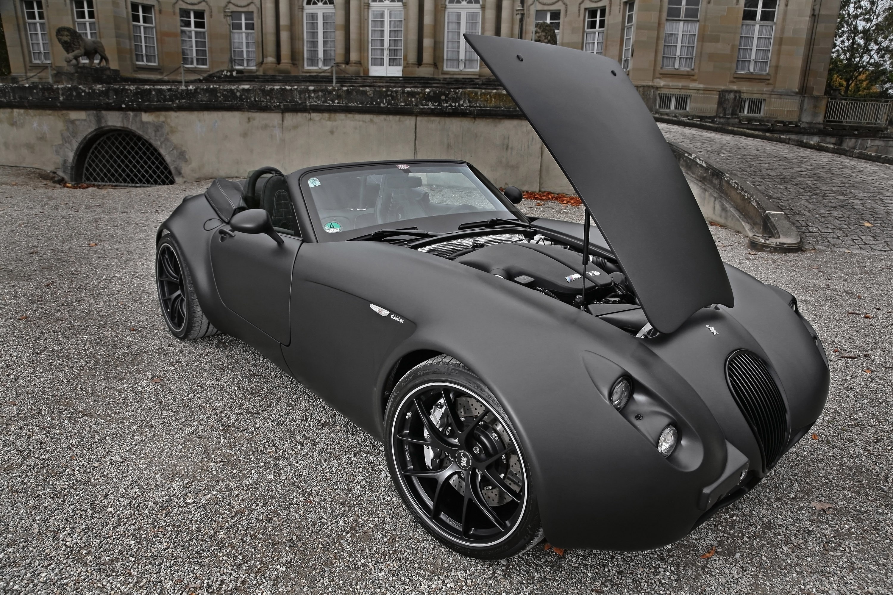 black, roadster, mf, art, x, cars, BMW, vehicles, wiesmann, 2K, engines, bat, hd, HD Wallpaper
