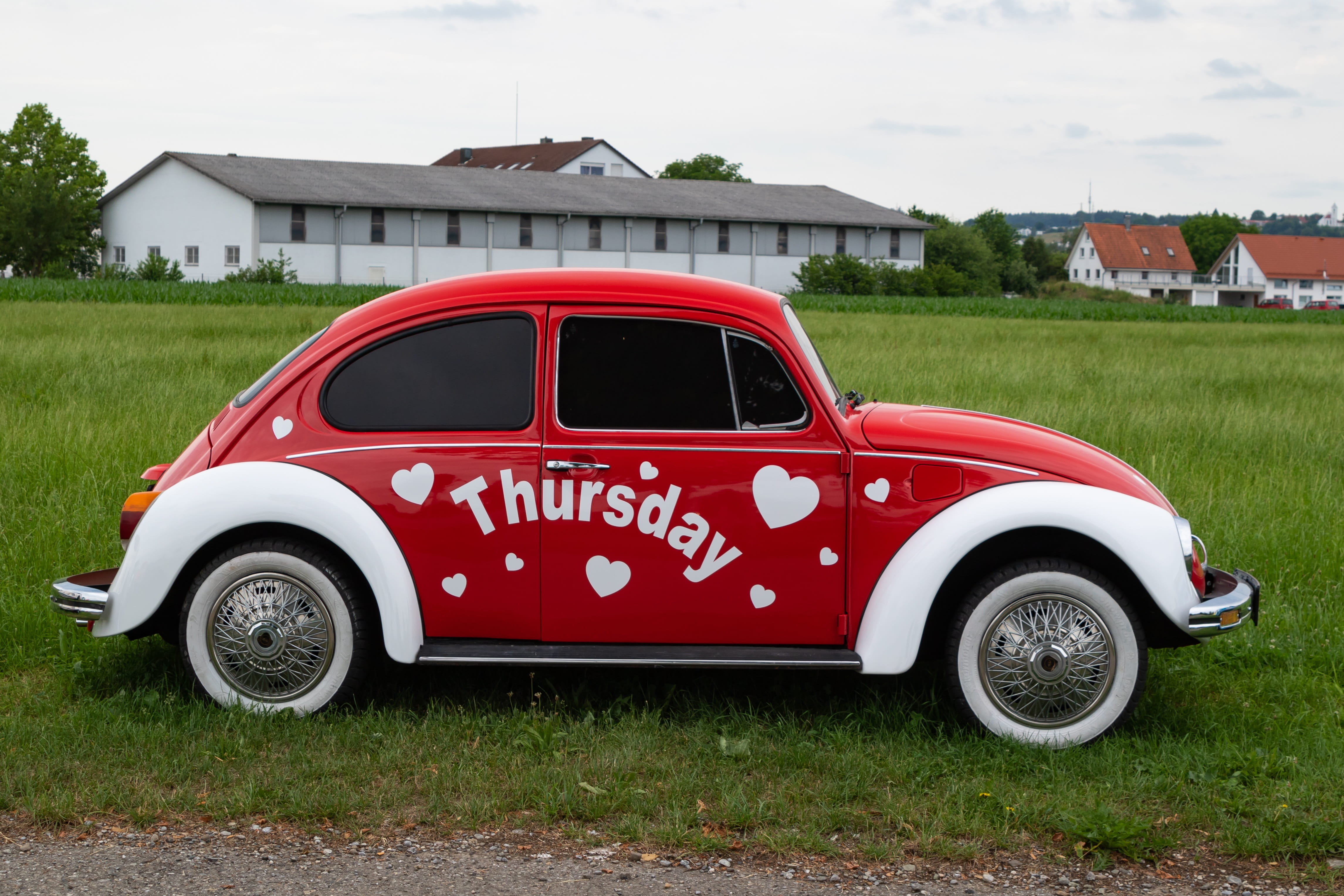 days of the week, nature, field, classic, red, beetle, land, thursday, automotive, 4K, land vehicle, volkswagen, day, no people, retro styled, auto, architecture, HD Wallpaper