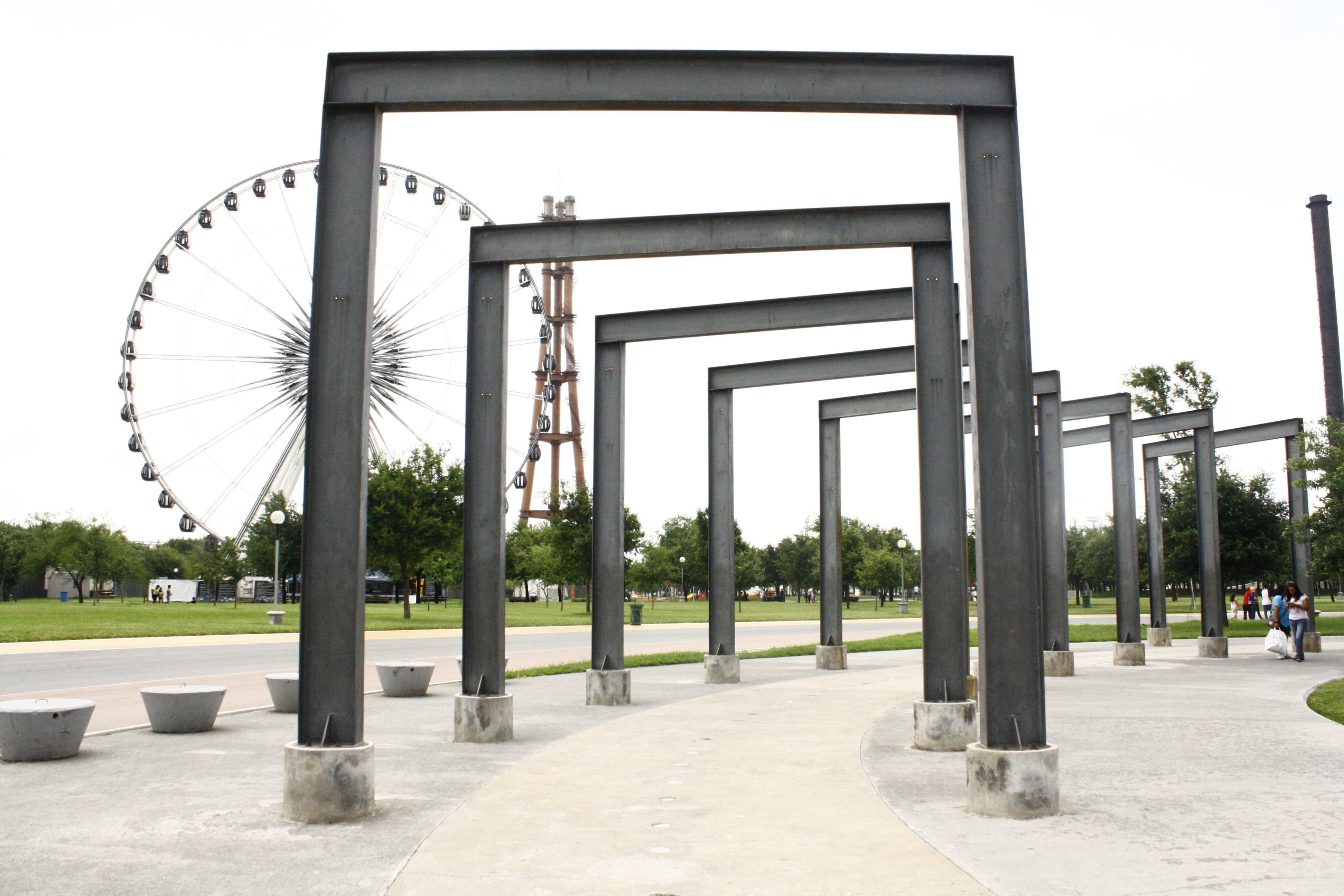 ferris, nature, built structure, amusement park, wheel, arc, park - man made space, architecture, footpath, clear sky, hall, 4K, architectural column, HD Wallpaper