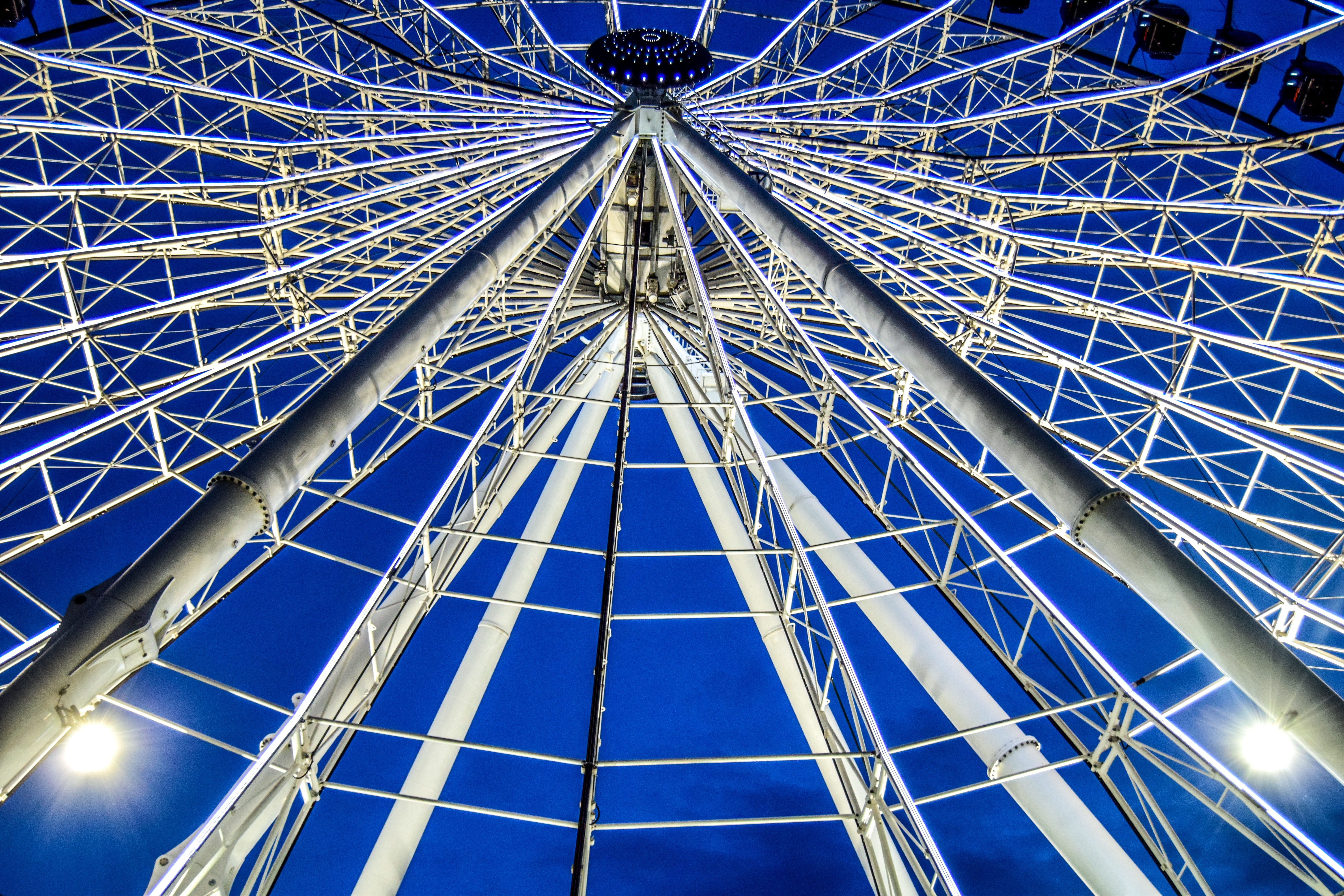 nature, lights, ferris wheel, circle, puebla, carnival, mexico, backlash, directly below, wheel of fortune, architecture, city, metal, rides, clear sky, HD Wallpaper