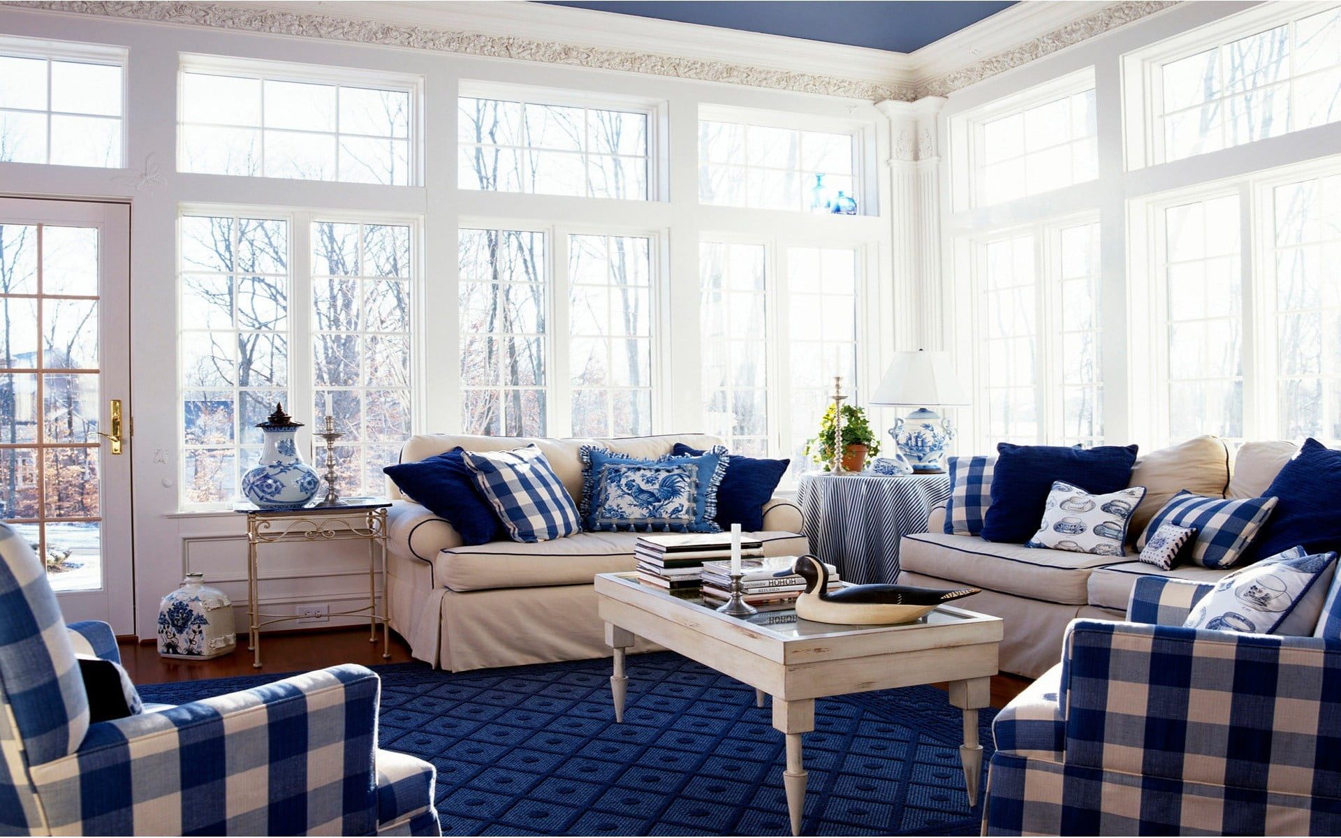 blue, flooring, furniture, apartment, cell, armchair, home Interior, white, coffee table, residential District, wooden, home showcase interior, electric Lamp, HD Wallpaper