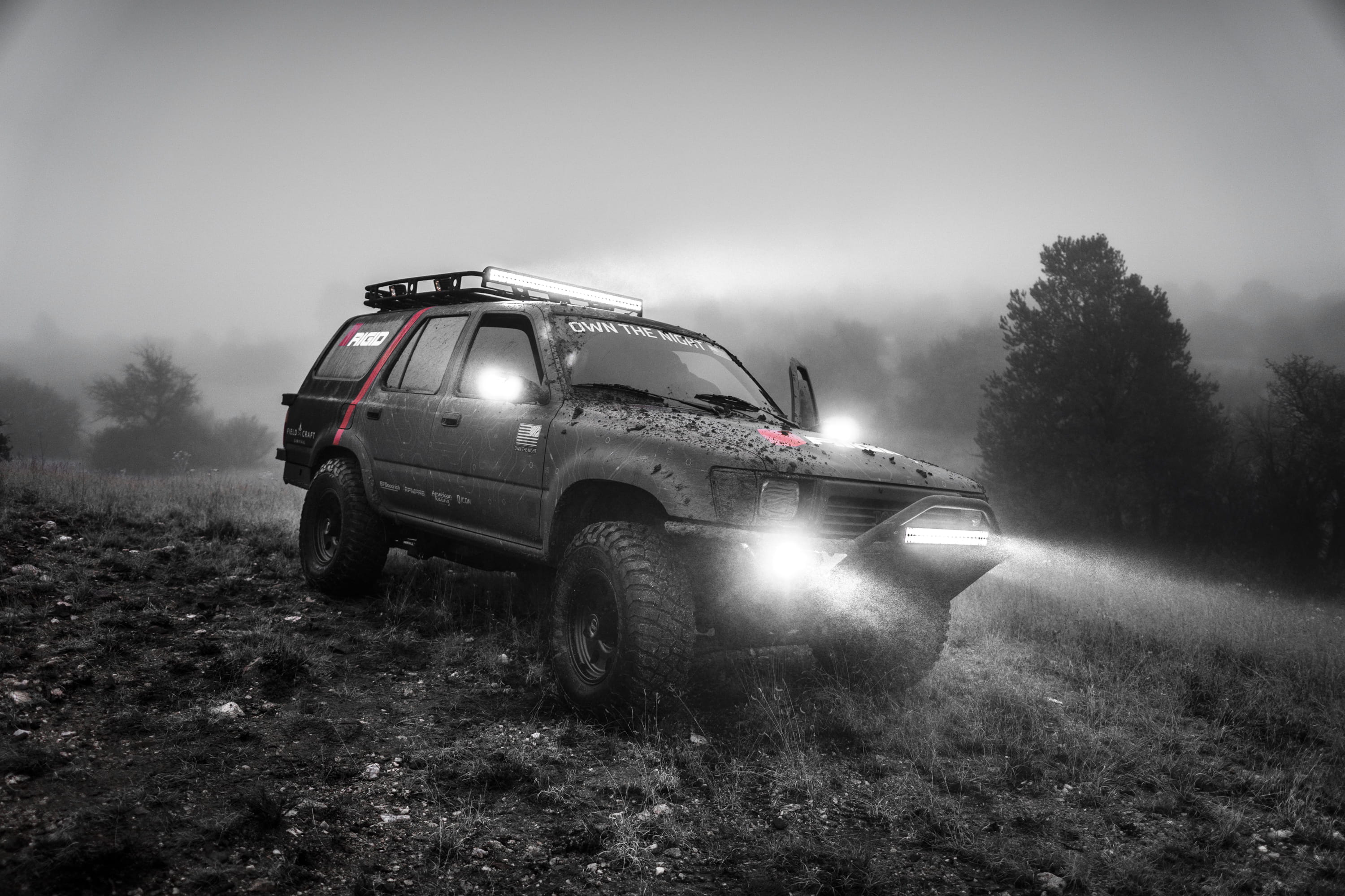 nature, black and white, near, lights, mountain, no people, outdoors, land vehicle, headlight, day, 4runner, cloudy, plant, transportation, field, wheel, HD Wallpaper