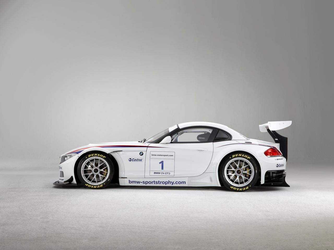 racecar, profile view, luxury, motor vehicle, transportation, gt, wheel, z, wealth, competition, silver colored, copy space, auto racing, retro styled, HD Wallpaper
