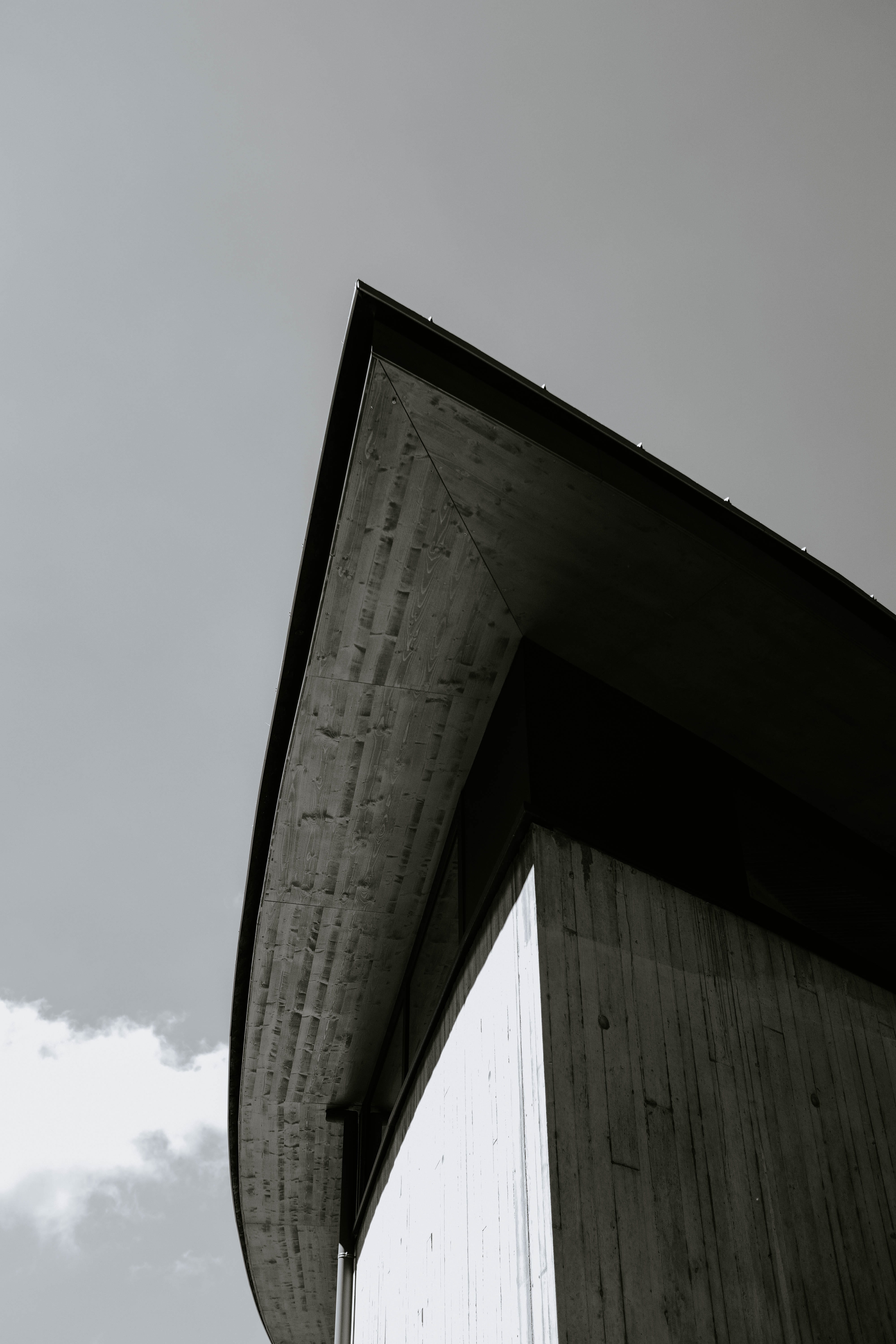 shadow, copy space, day, vosges, photography, structure, black and white, concrete, transportation, 5K, city, connection, triangle, blakc, sky, no people, Phone HD Wallpaper