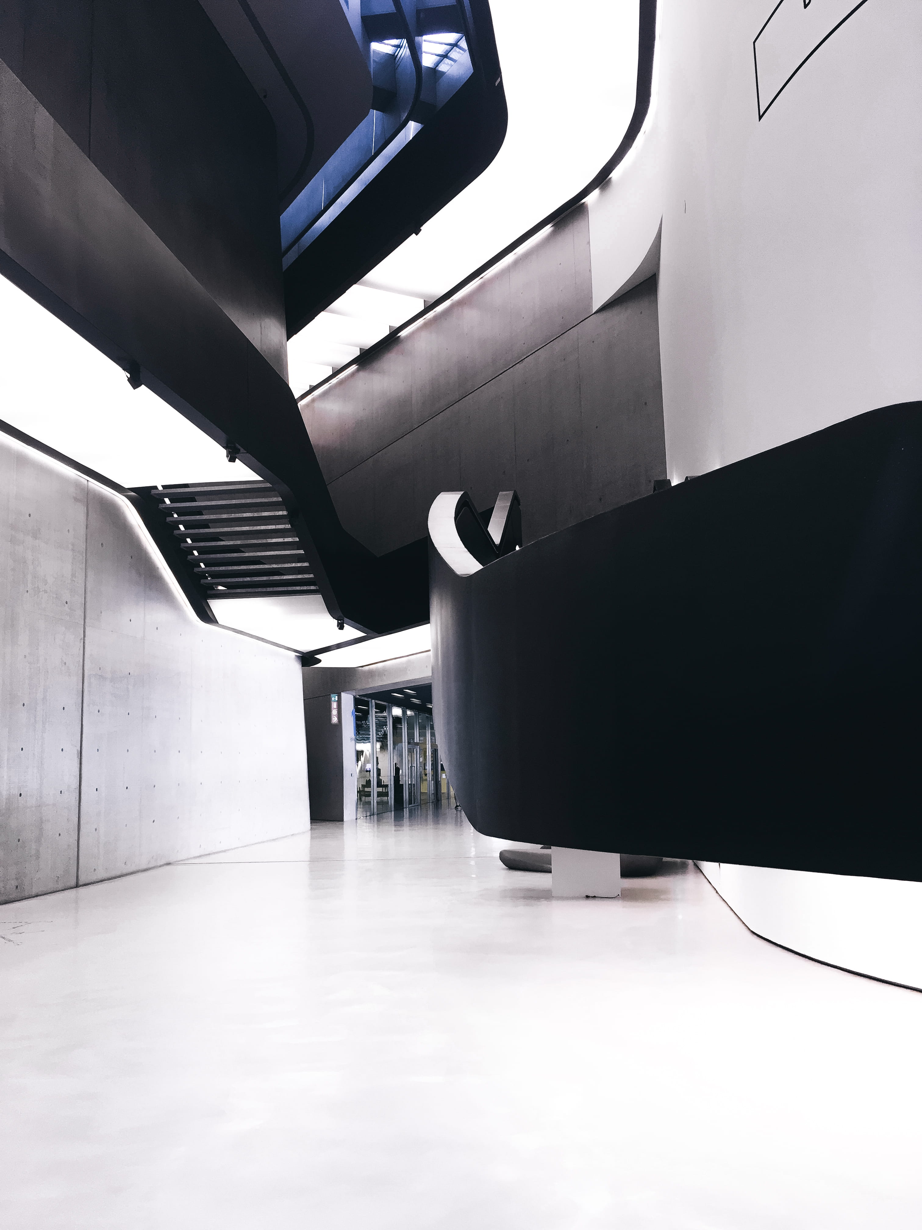 no People, new, museum, inside Of, indoors, technology, black and white, light, concrete, white, business, rome, 4K, flooring, chair, domestic Room, comfortable, Phone HD Wallpaper