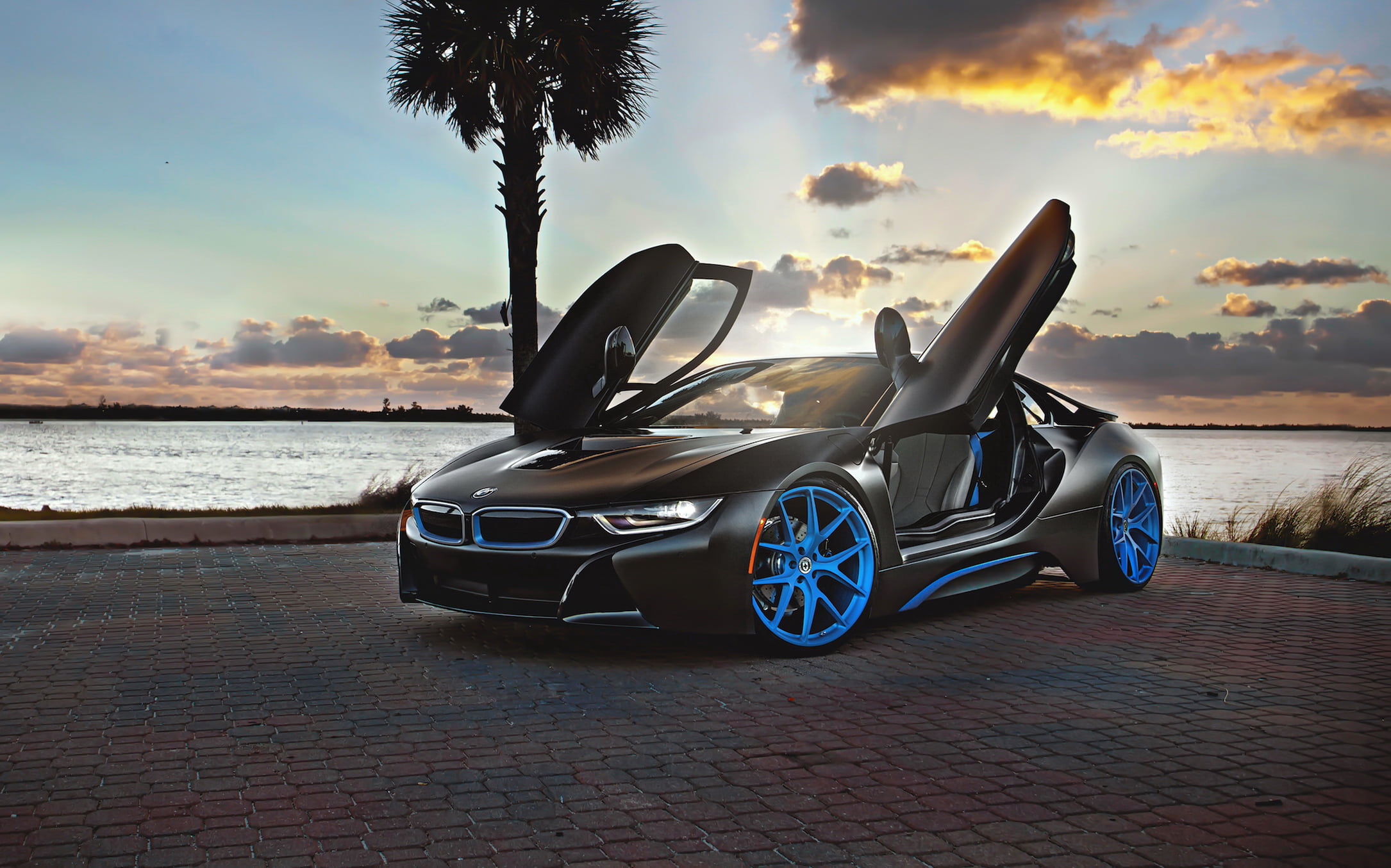 beach, convertible, scenics - nature, beauty in nature, BMW i8, 1080P, modern, wheel, rechange, car, bmw, technology, land Vehicle, luxury, water, mode of Transport, HD Wallpaper